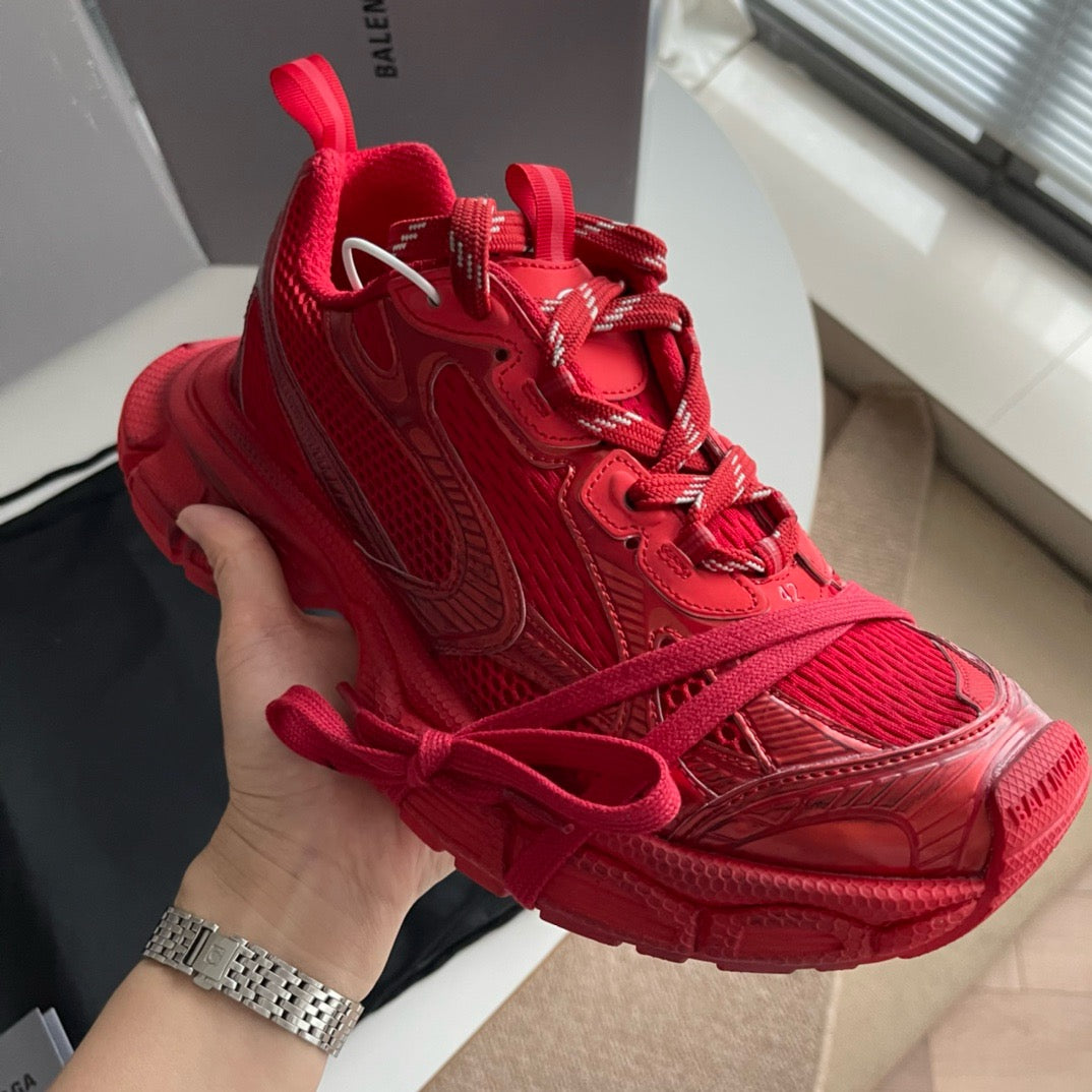 Red Shoes - FashionHype.xyz