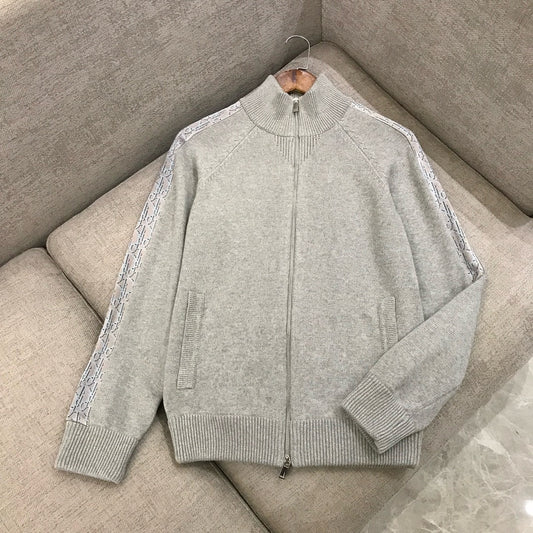 Gray Jacket - FashionHype.xyz