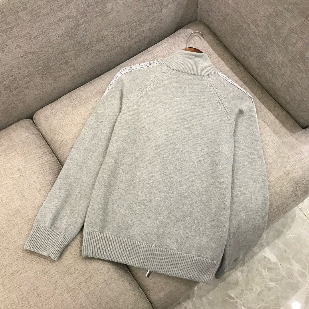 Gray Jacket - FashionHype.xyz