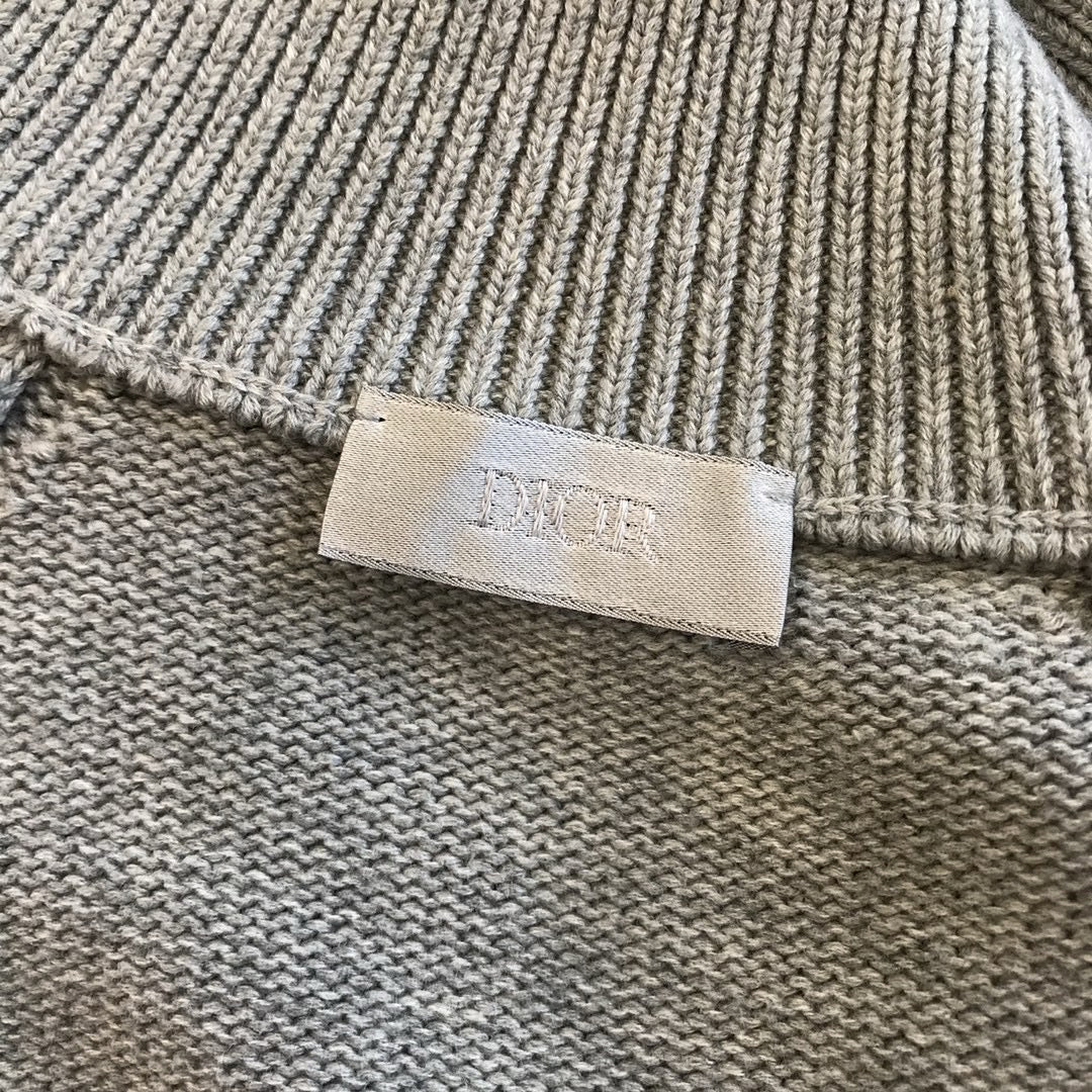 Gray Jacket - FashionHype.xyz