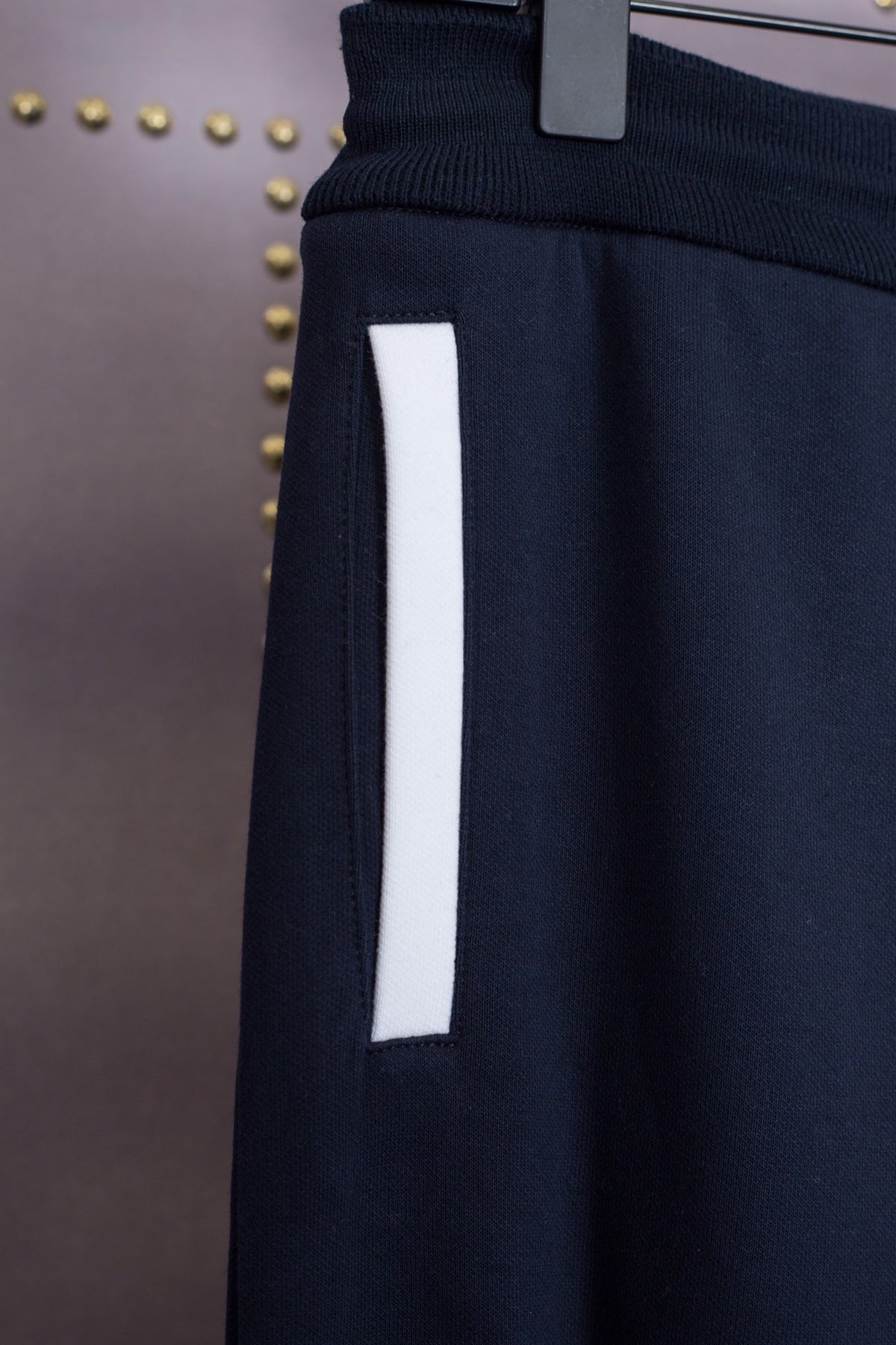 Gray and Black Pant - FashionHype.xyz