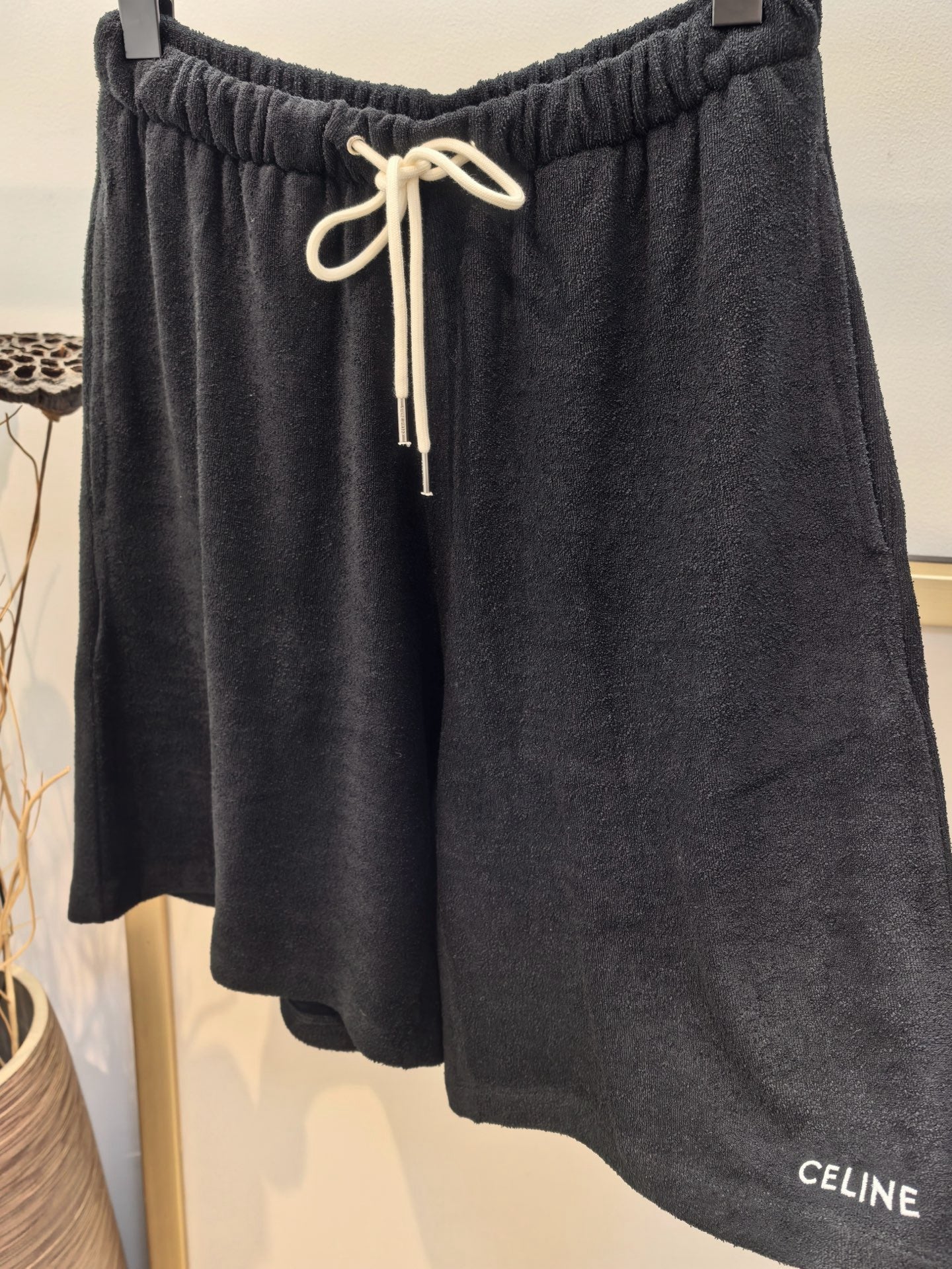 White Short - Size XL