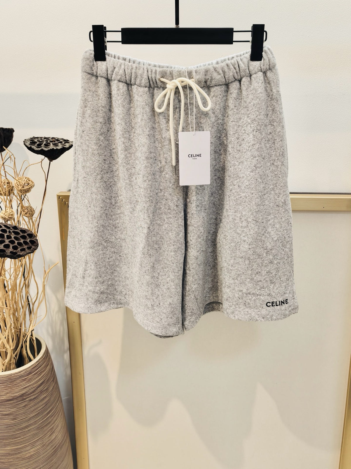 White Short - Size XL