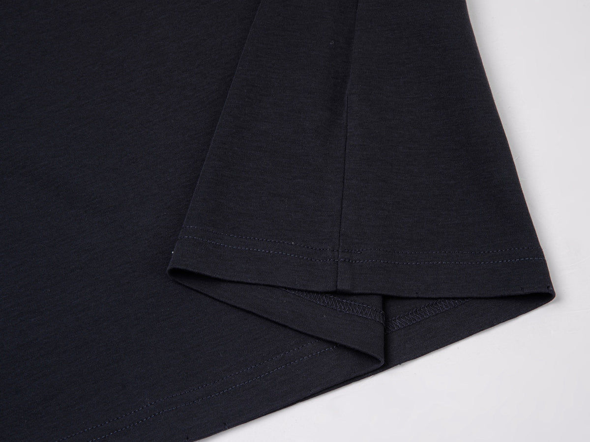 Black T-Shirt - Size M - FashionHype.xyz