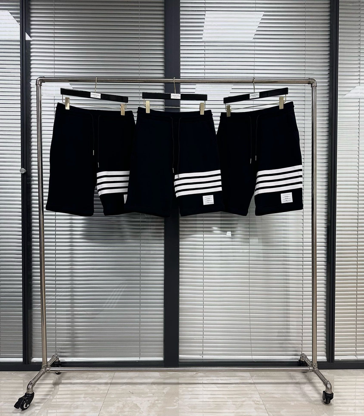 Multi-Colors Short - FashionHype.xyz