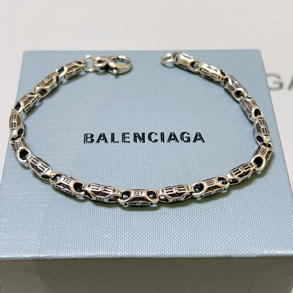 Silver Black Bracelet - FashionHype.xyz