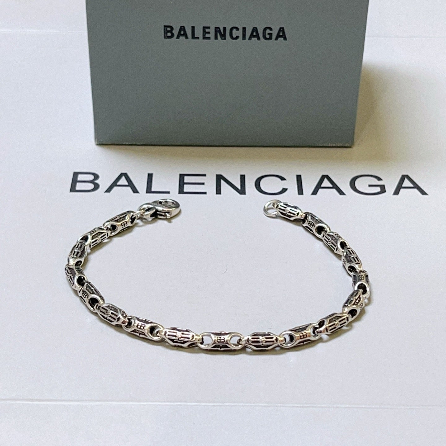 Silver Black Bracelet - FashionHype.xyz