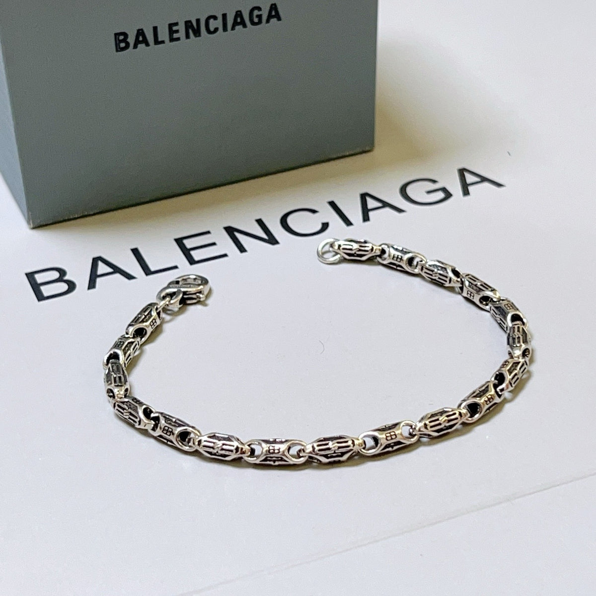 Silver Black Bracelet - FashionHype.xyz