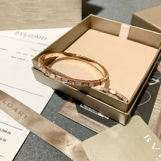 Gold Bracelet With Ring