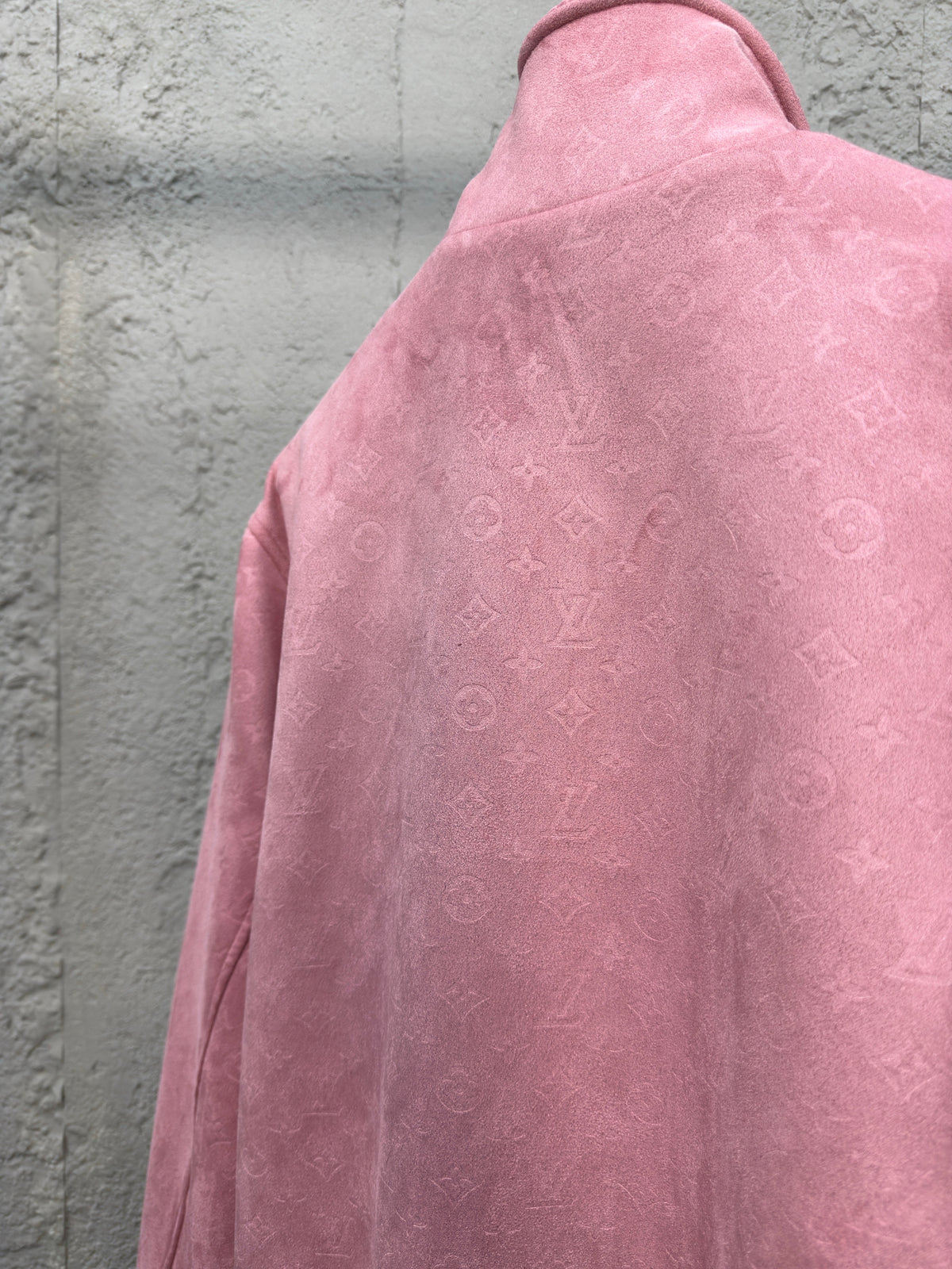 Pink and Black Jacket - Size 46 - FashionHype.xyz