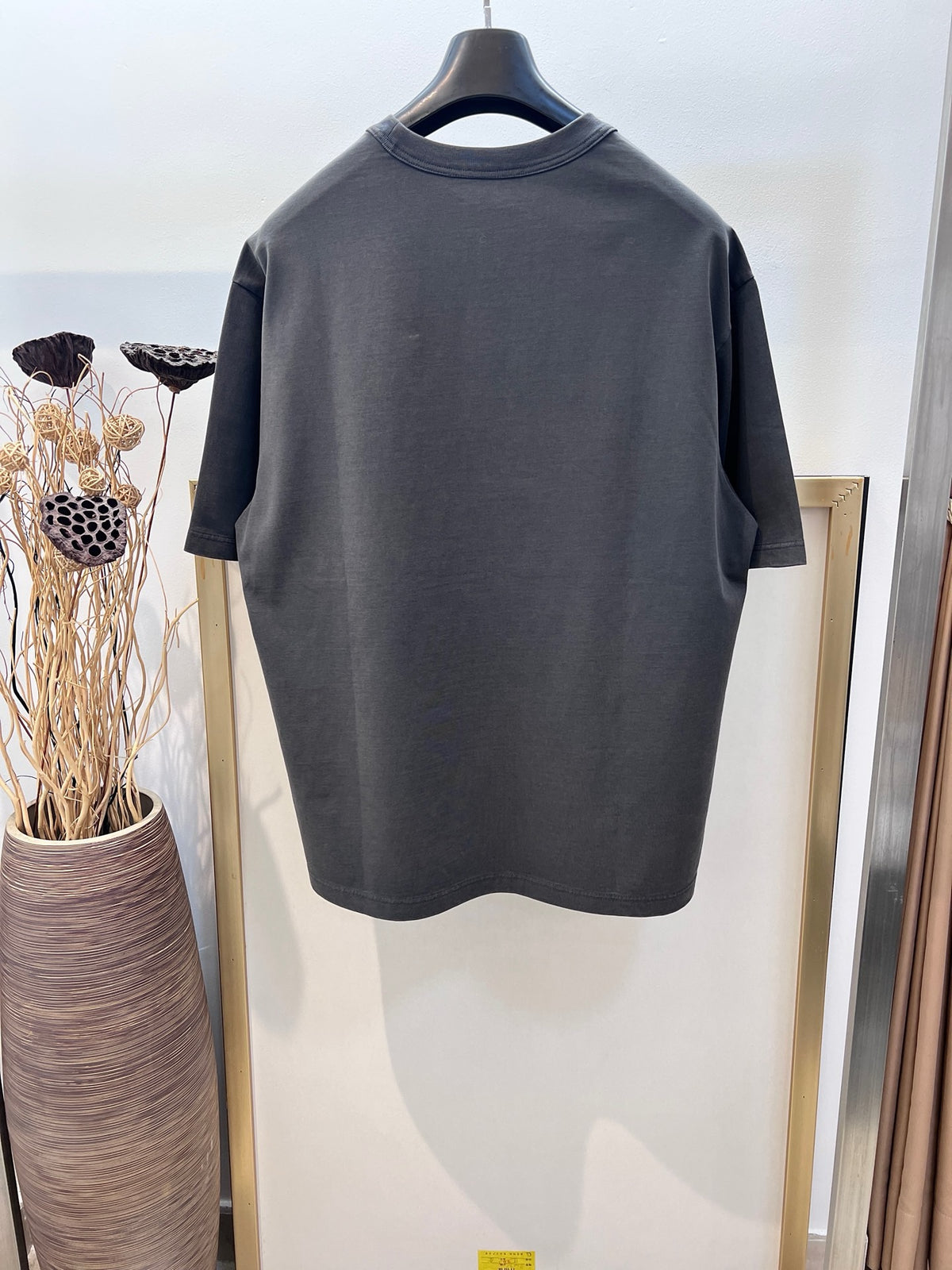 Black and Green T-Shirt - Size S - FashionHype.xyz