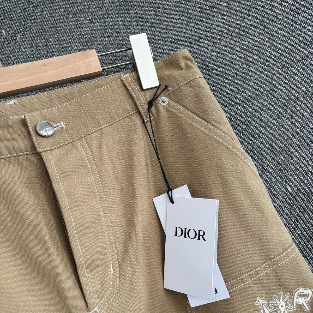 Khaki Pant - FashionHype.xyz