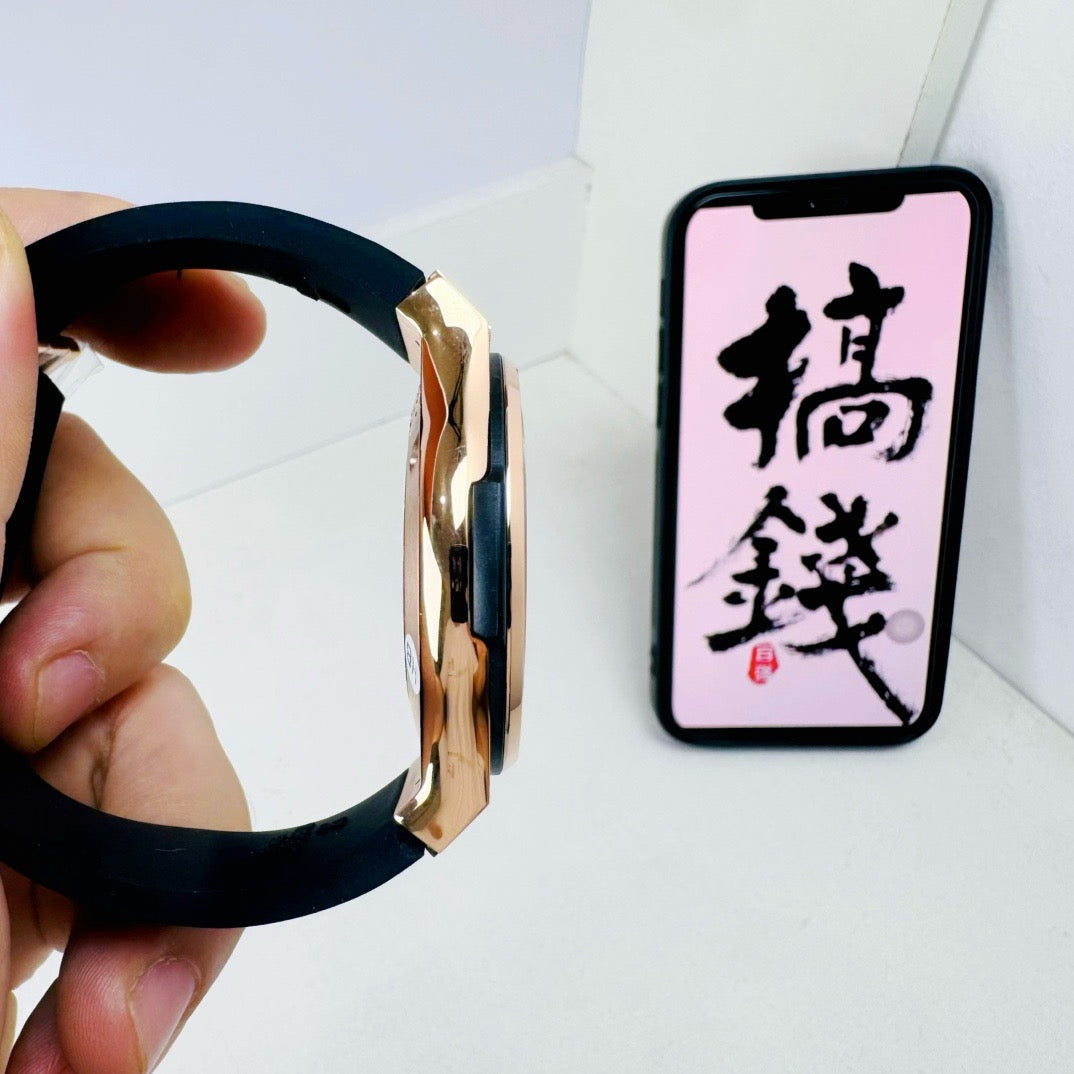 Black Gold Watch
