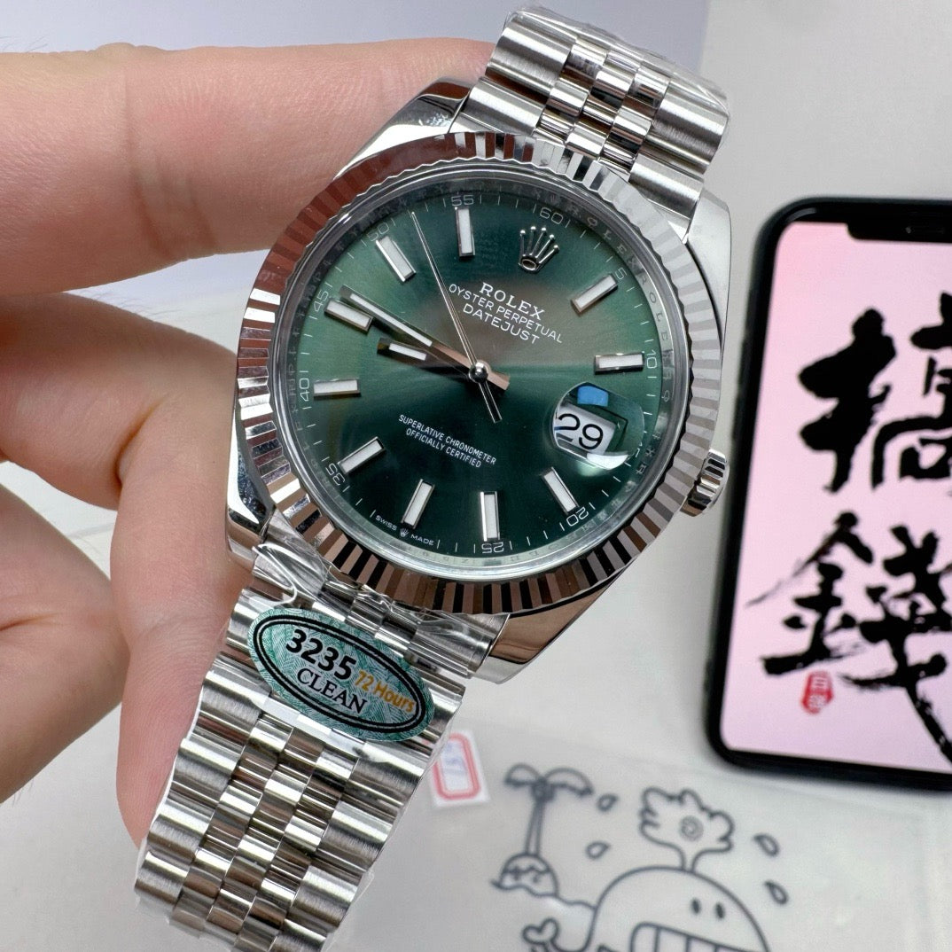 Black Gold Watch