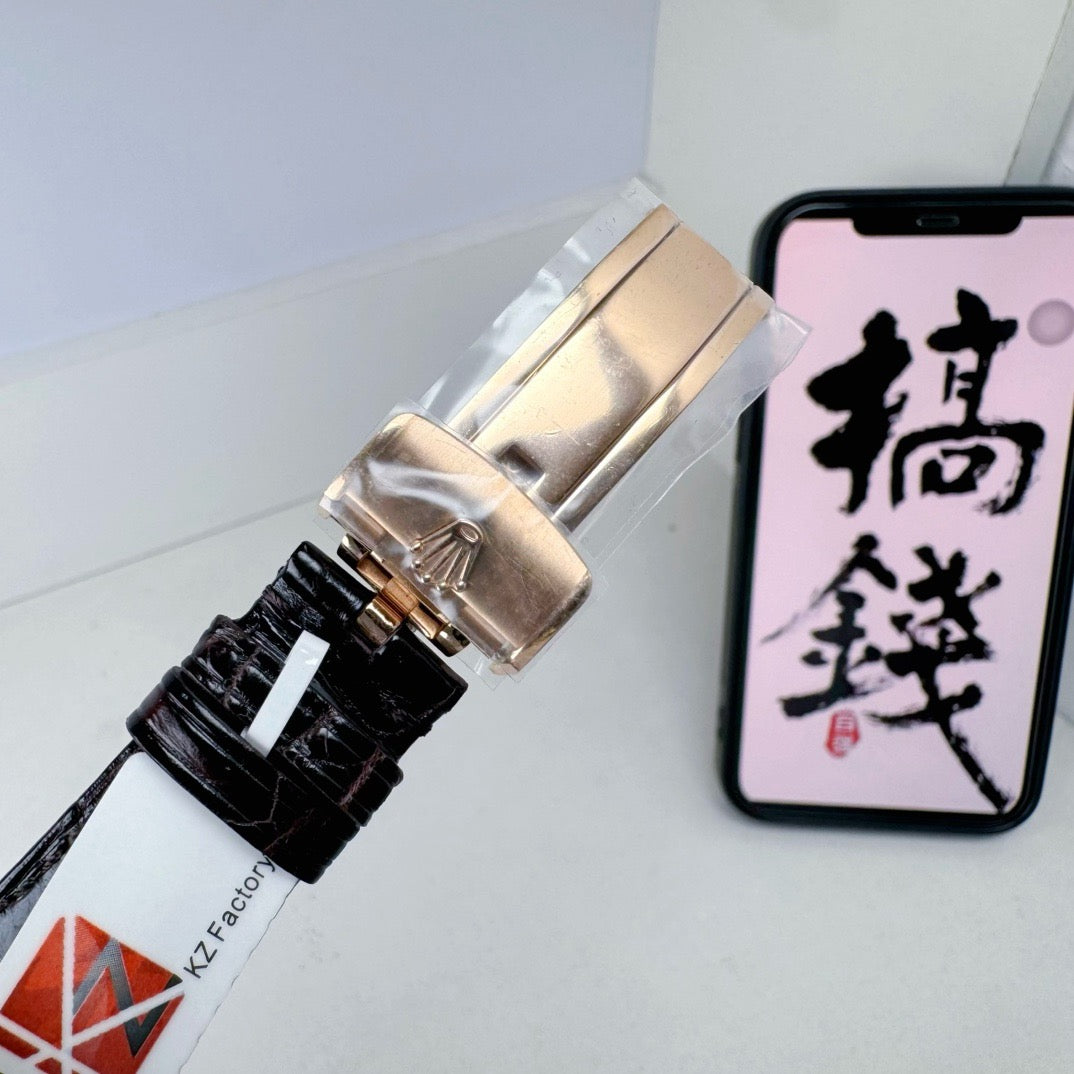 Black Gold Watch