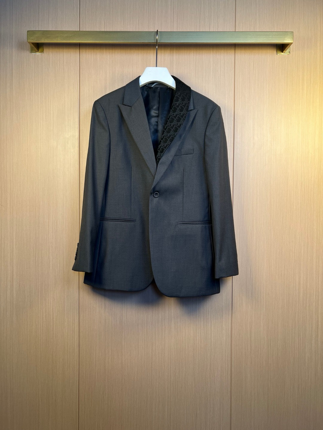 Black Jacket and Pant Suit - Size 48 / 30