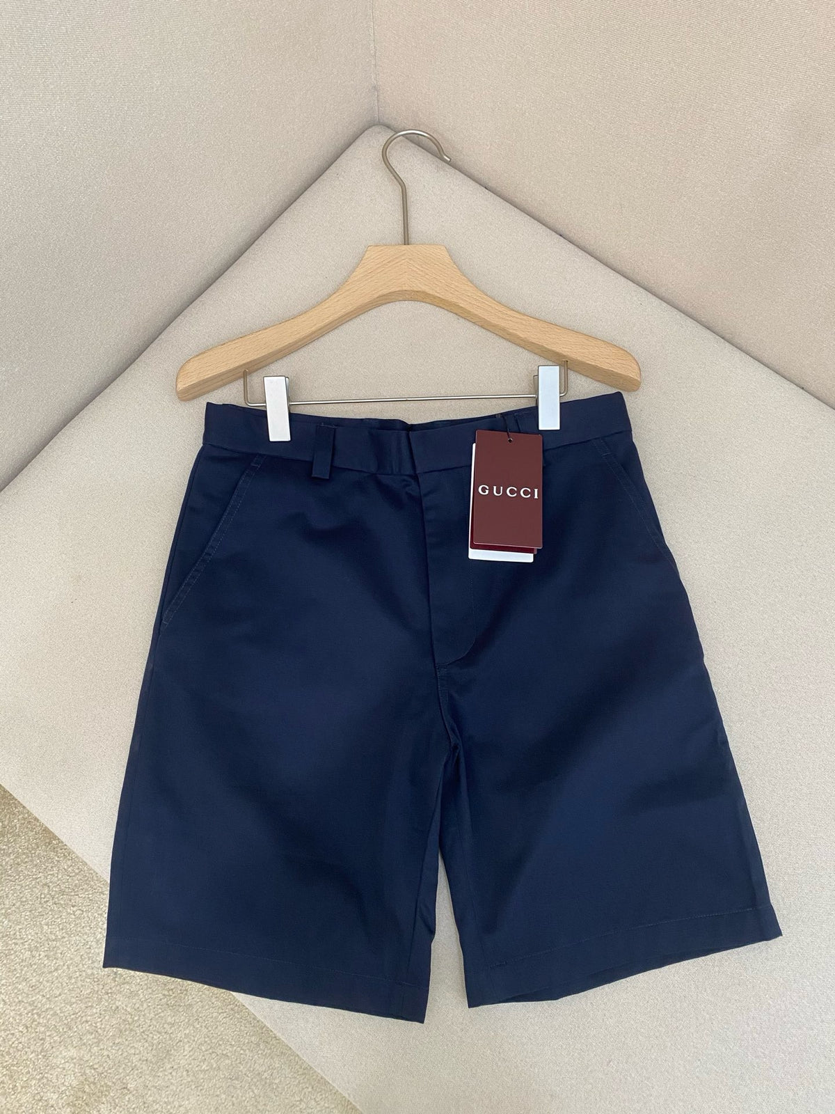Dark Blue and Geige Short - Size 48 - FashionHype.xyz