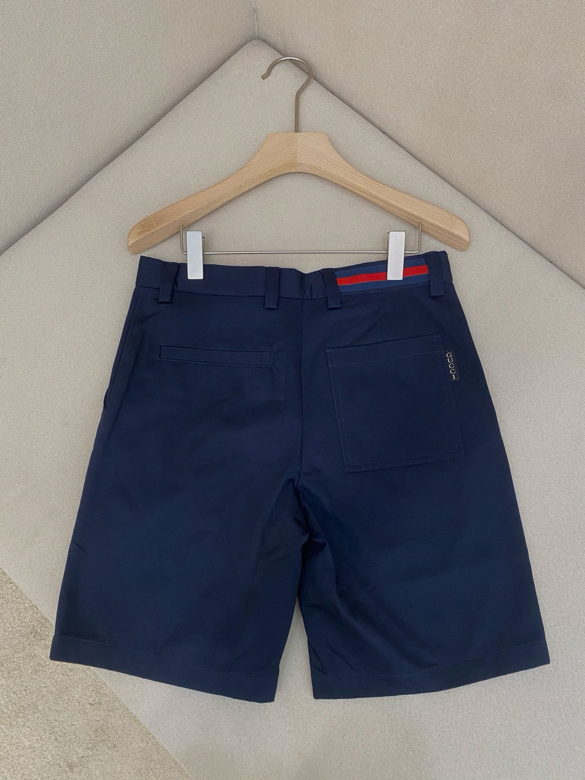 Dark Blue and Geige Short - Size 48 - FashionHype.xyz
