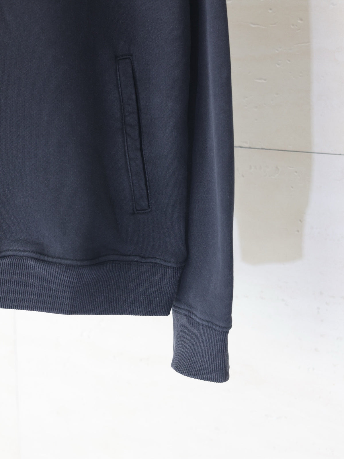 Black Jersey - Size XL - FashionHype.xyz