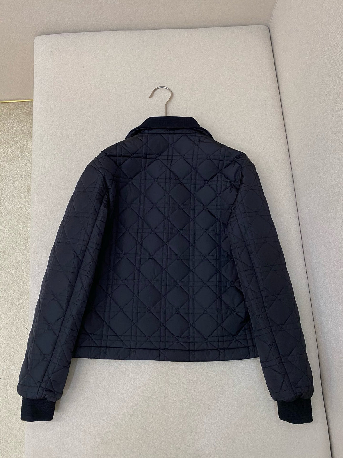 Black Jacket - FashionHype.xyz