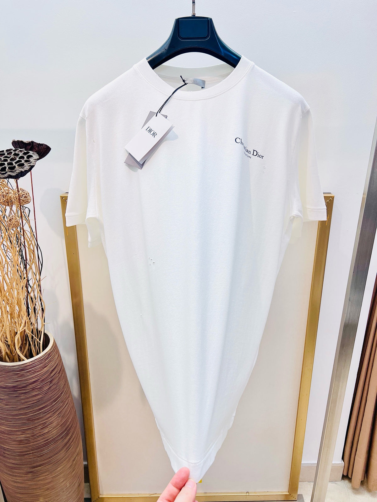 Black and White T-Shirt - Size 52 - FashionHype.xyz