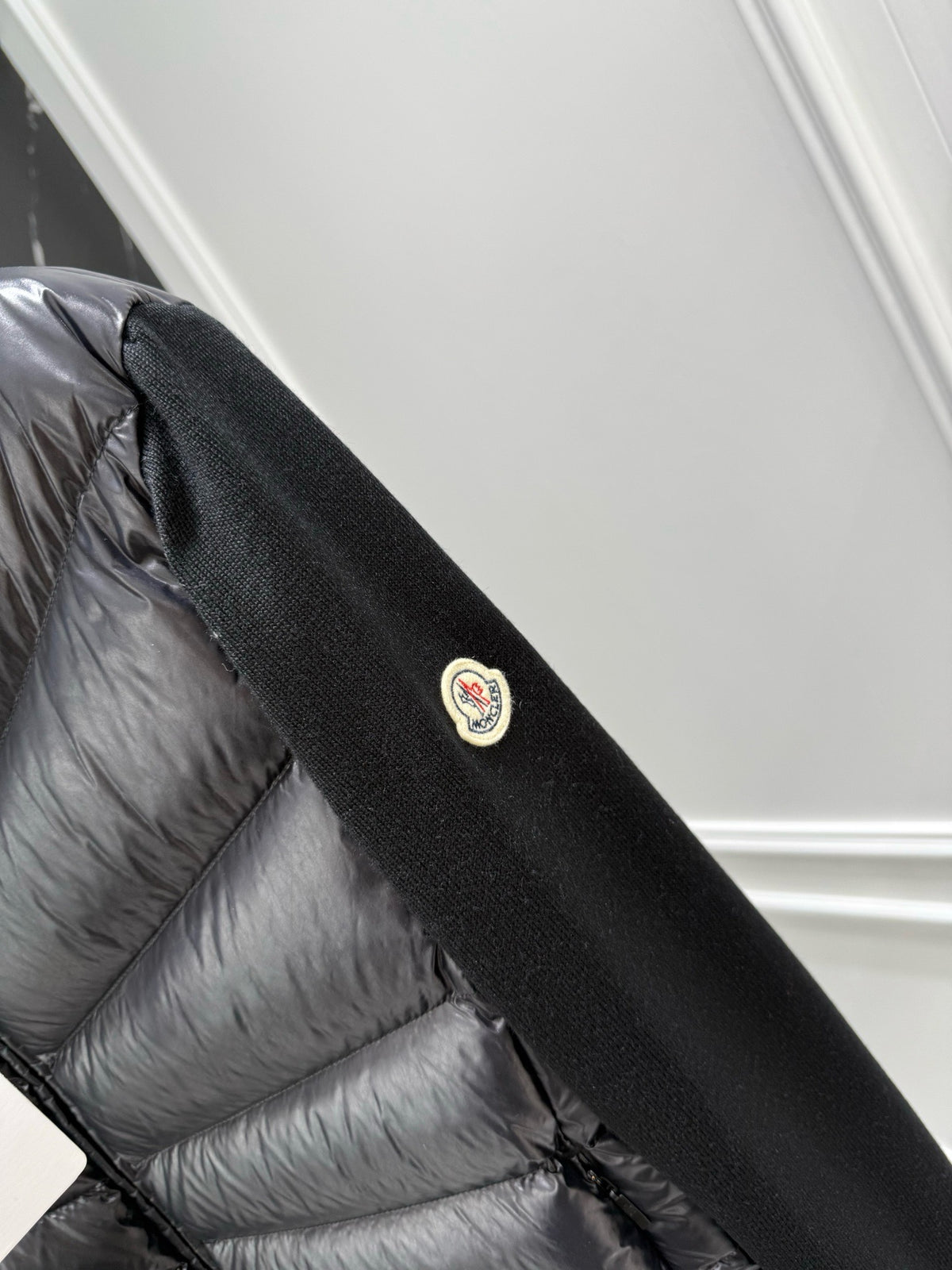 Black and White Jacket - Size XL - FashionHype.xyz
