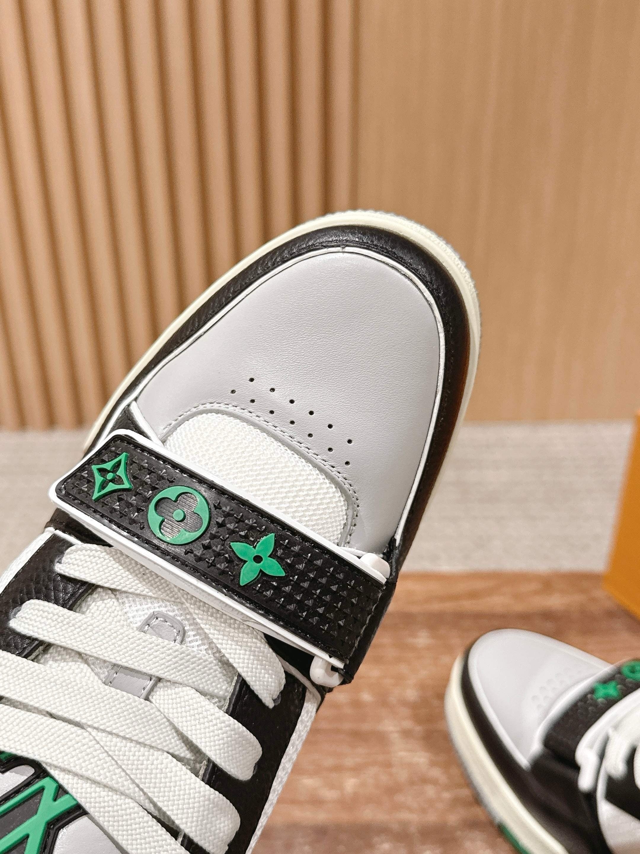 Multi-Colors Shoes