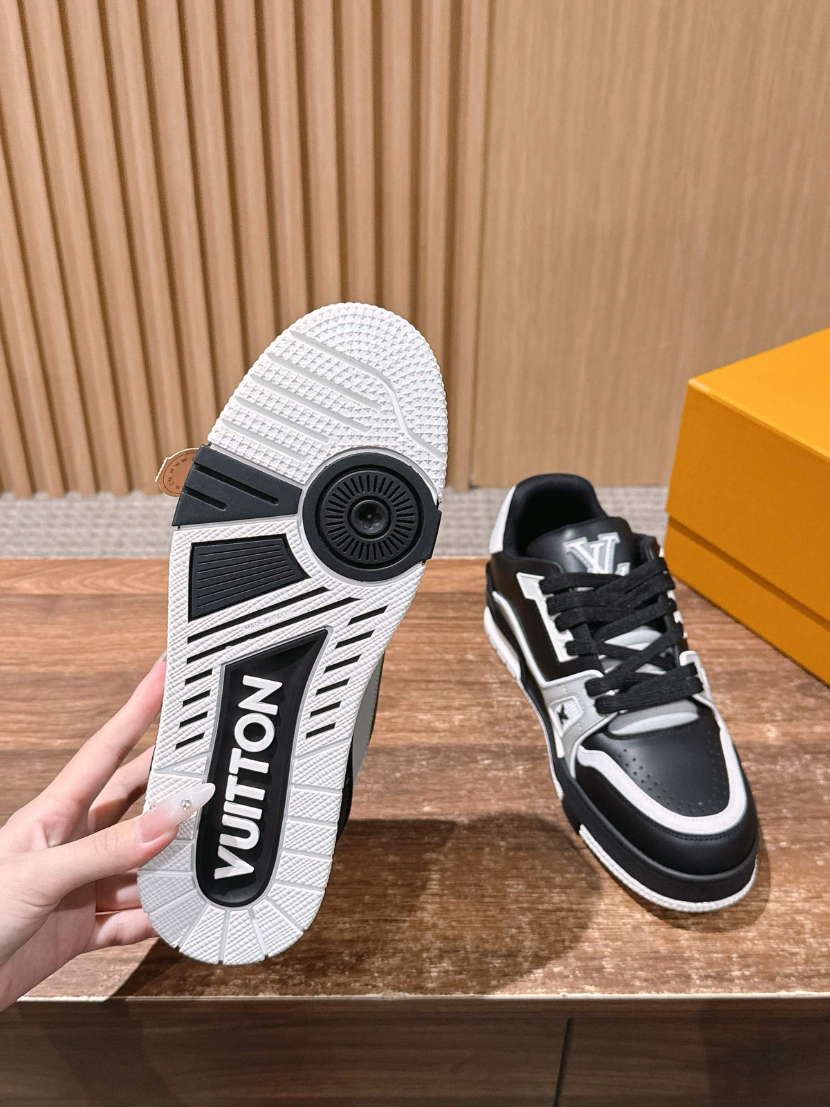 Black Shoes