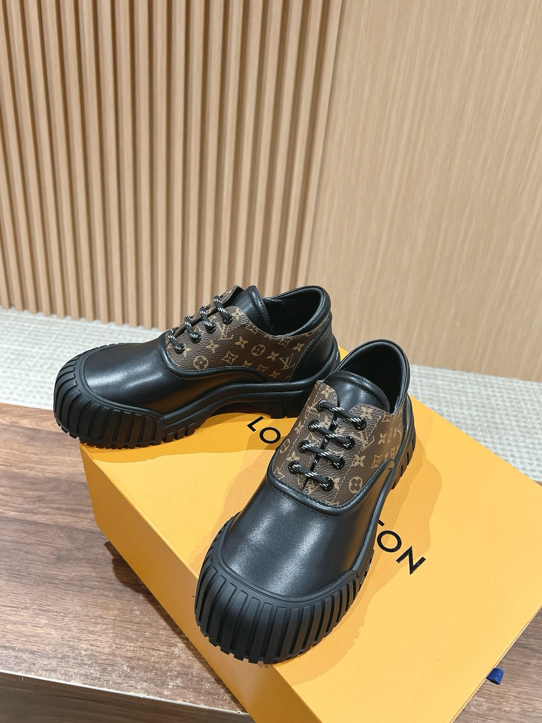 Multi-Colors Shoes