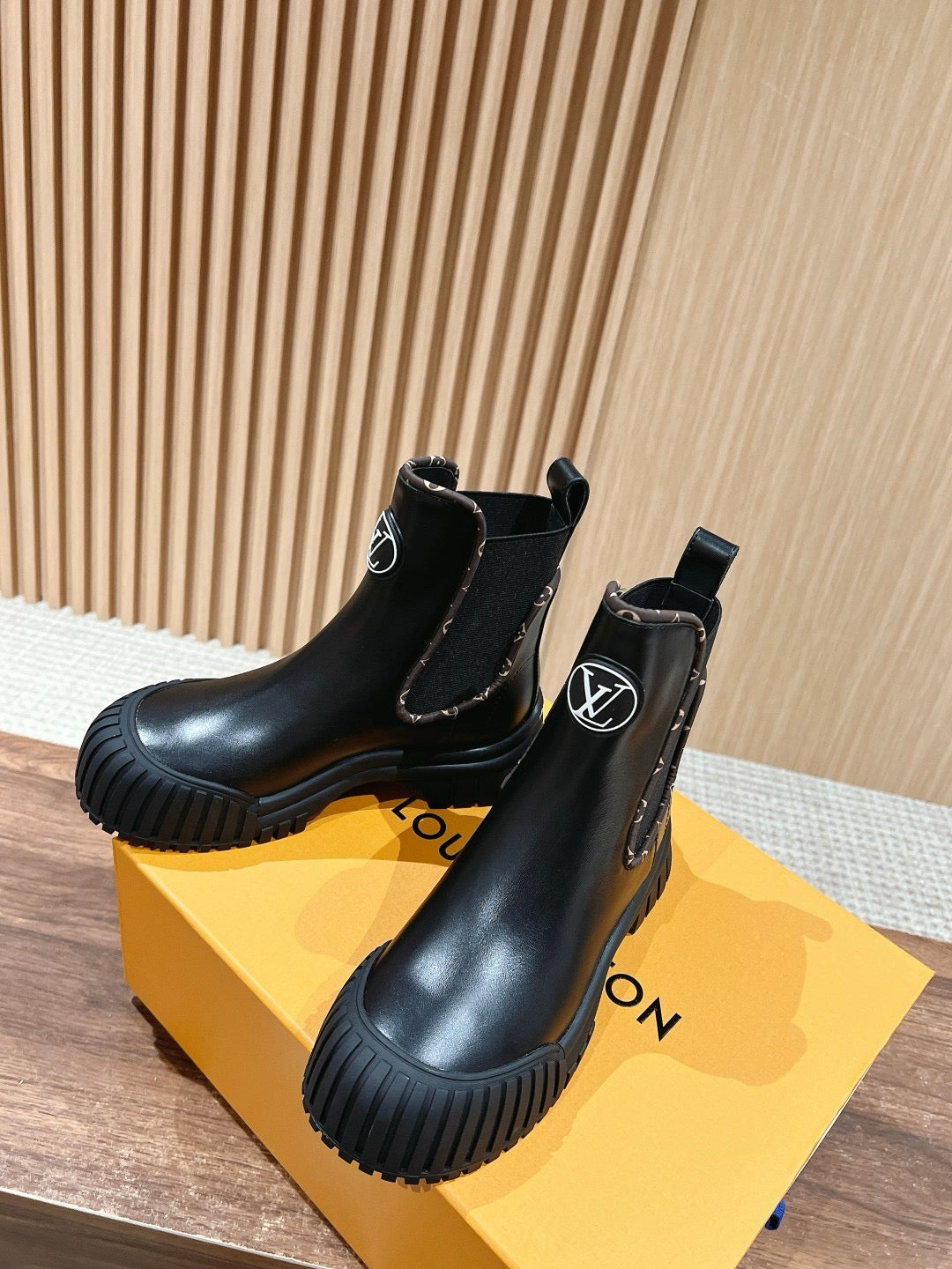 Multi-Colors Shoes