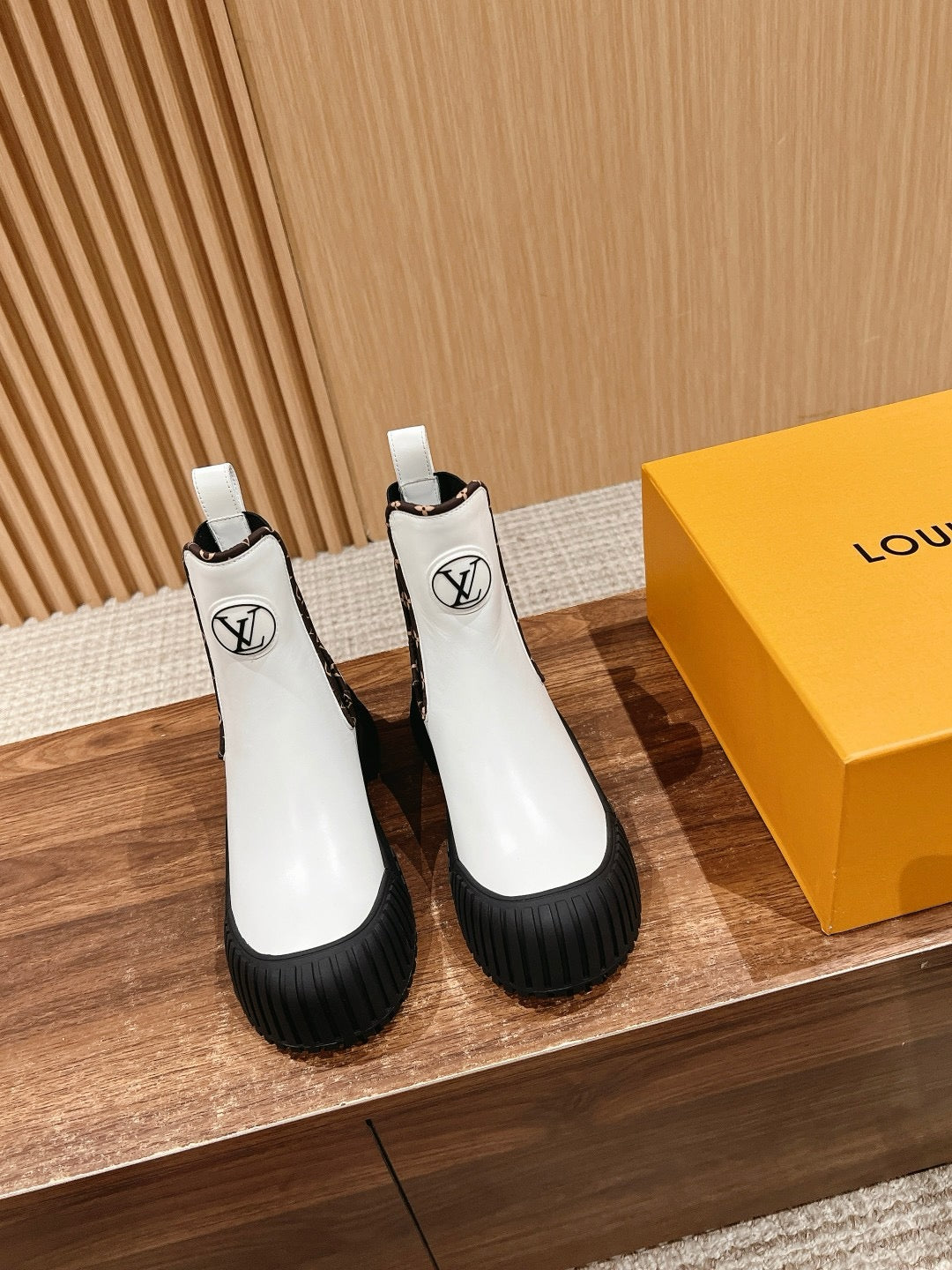 Multi-Colors Shoes