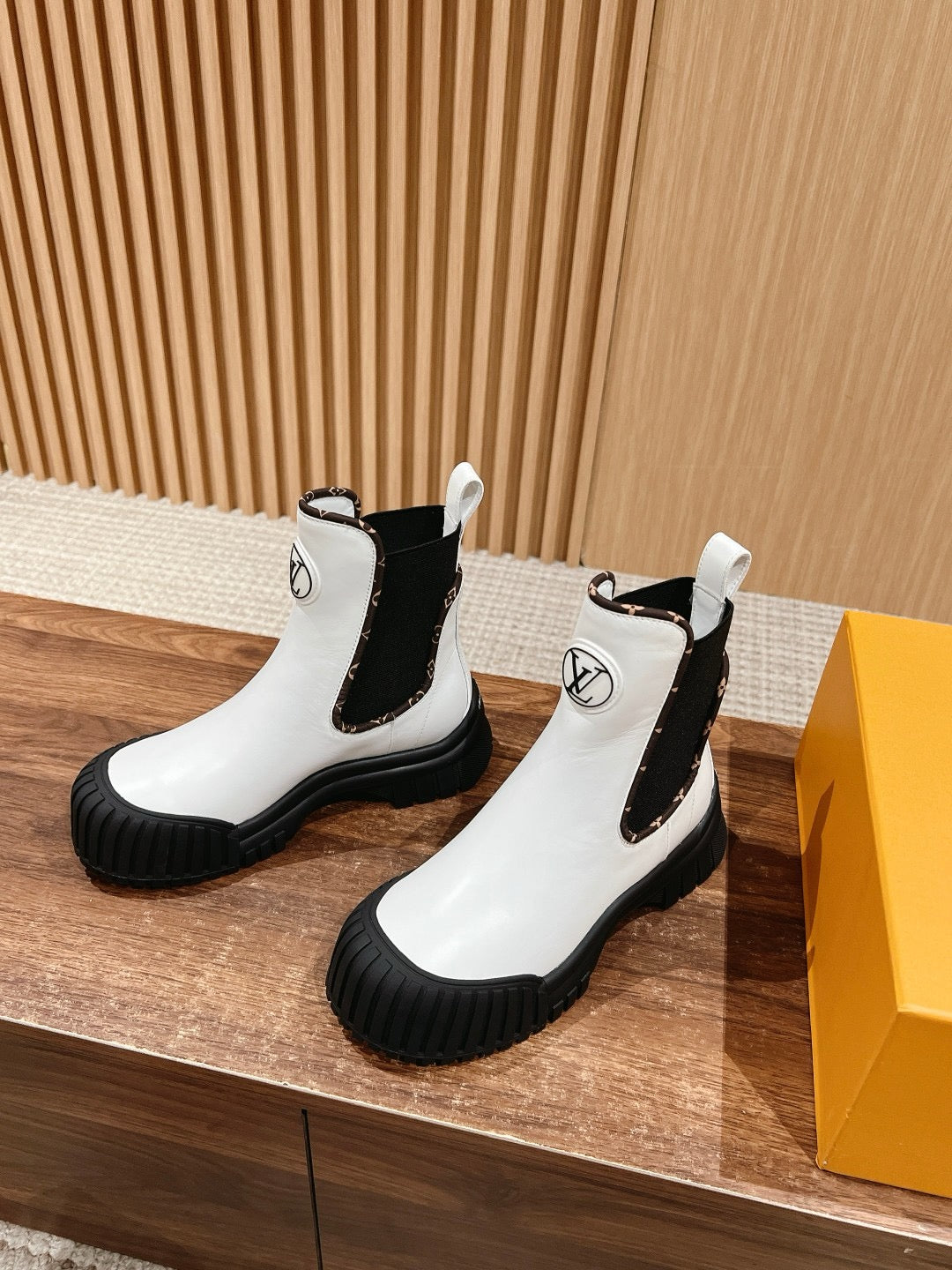 Multi-Colors Shoes