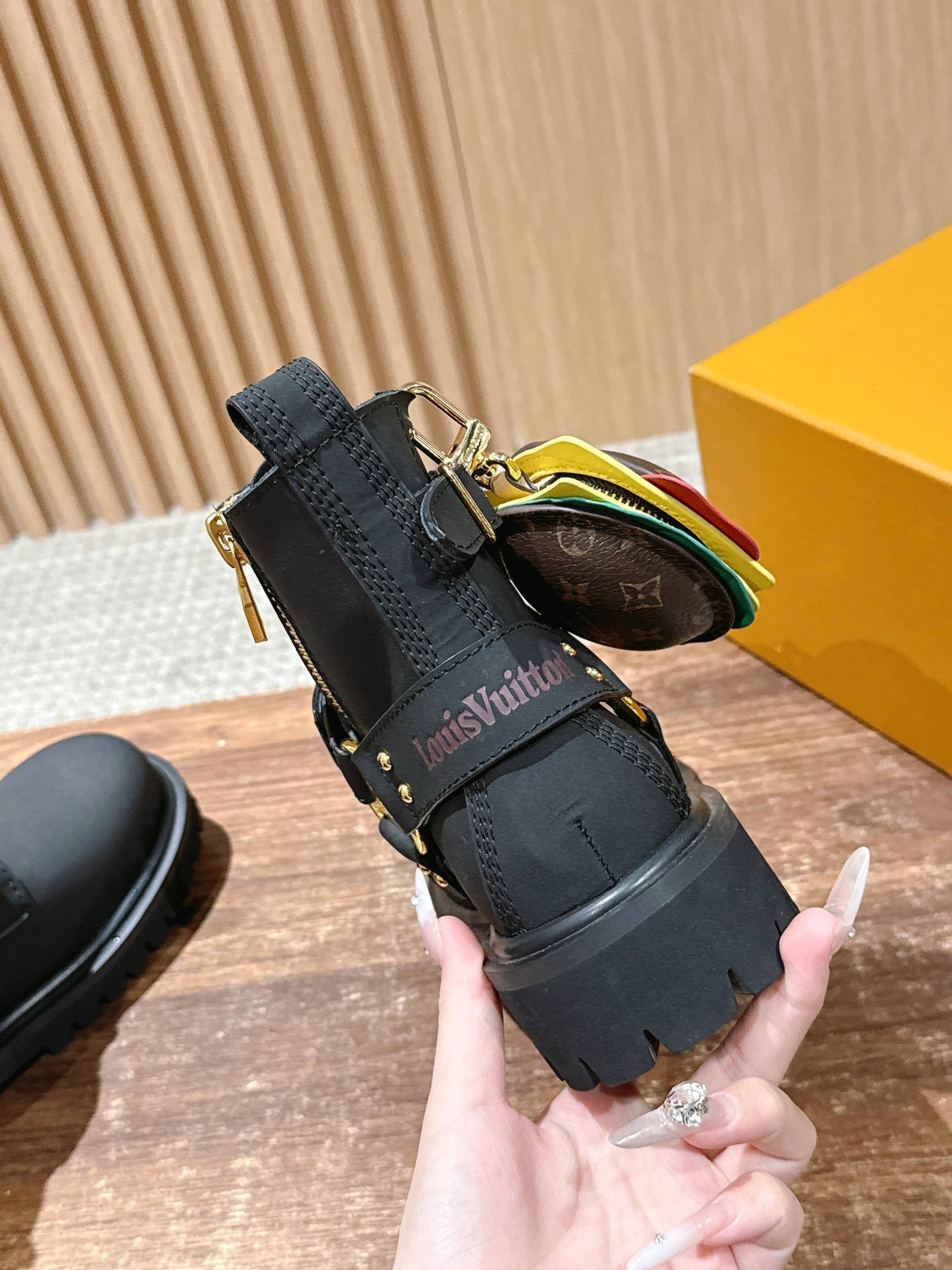 Multi-Colors Shoes