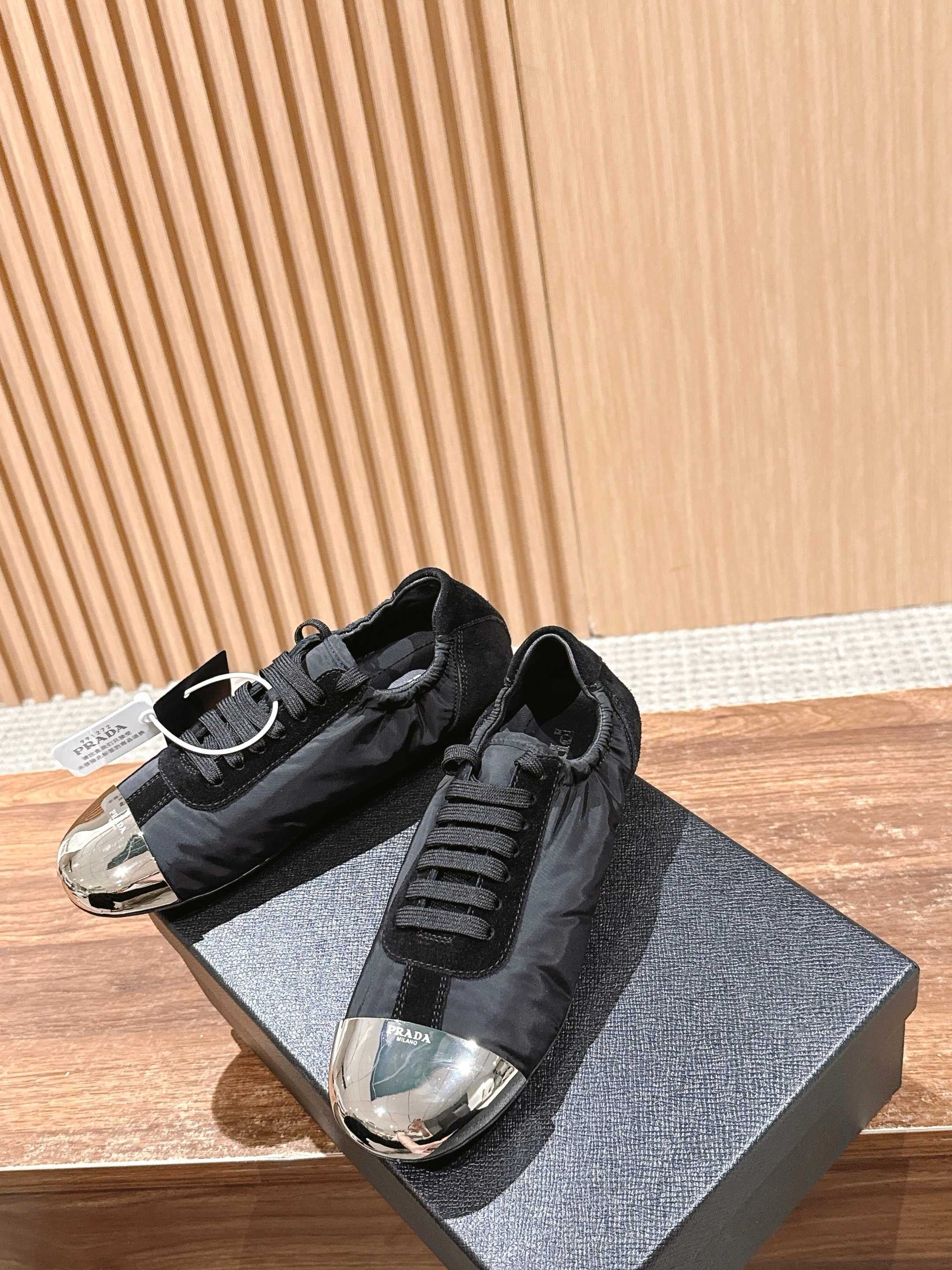 Multi-Colors Shoes