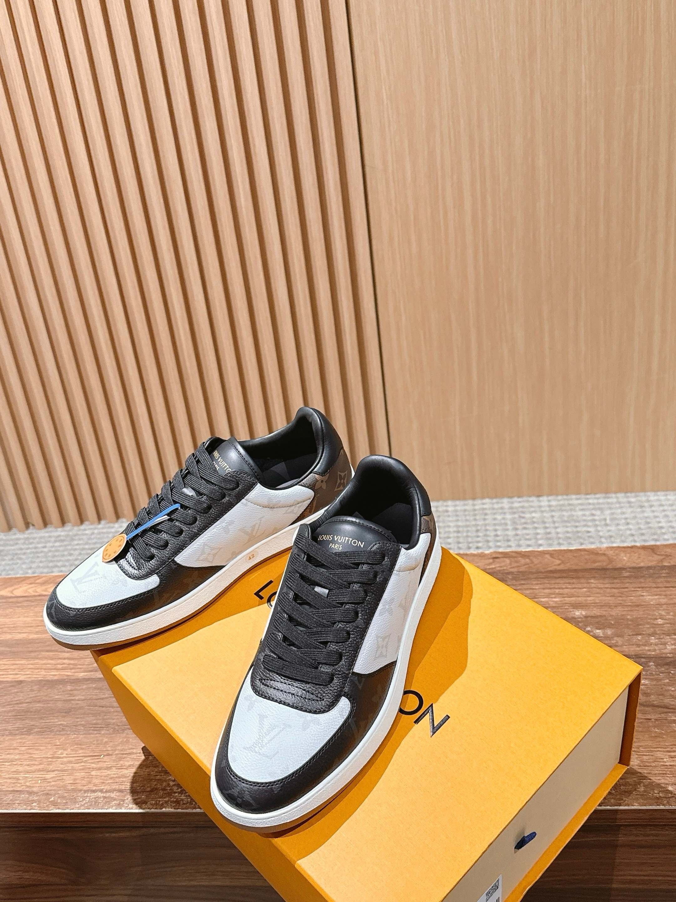 Multi-Colors Shoes