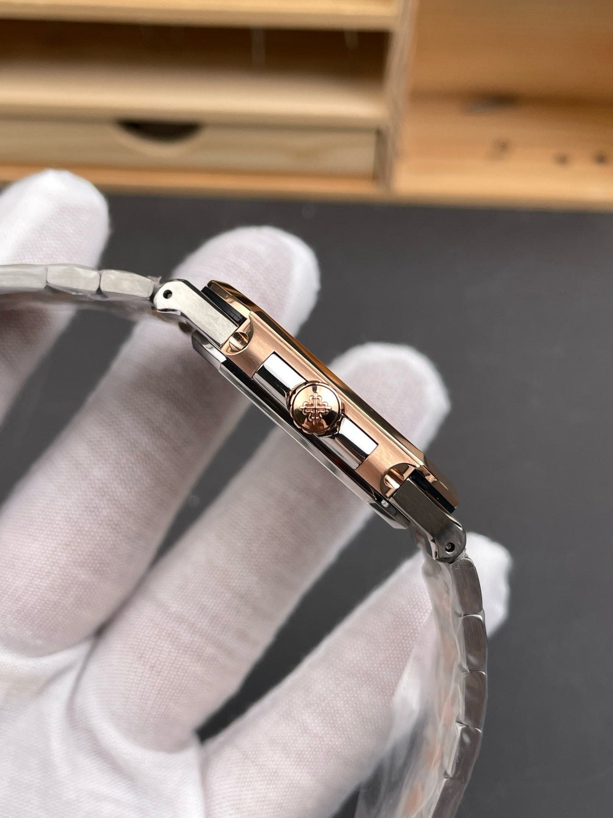 Rose Gold Silver Watch - Size 45mm - FashionHype.xyz