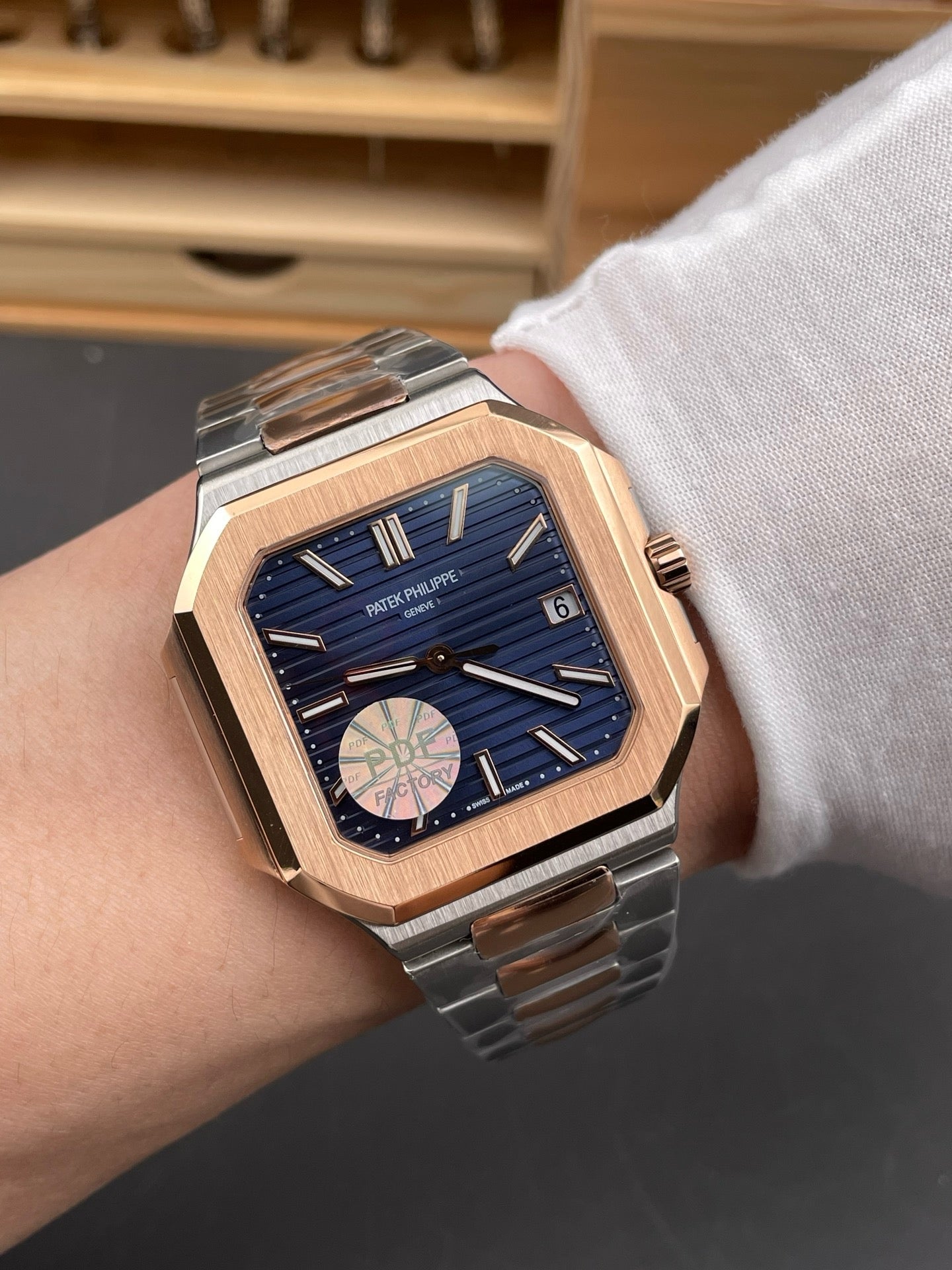Rose Gold Silver Watch - Size 45mm - FashionHype.xyz