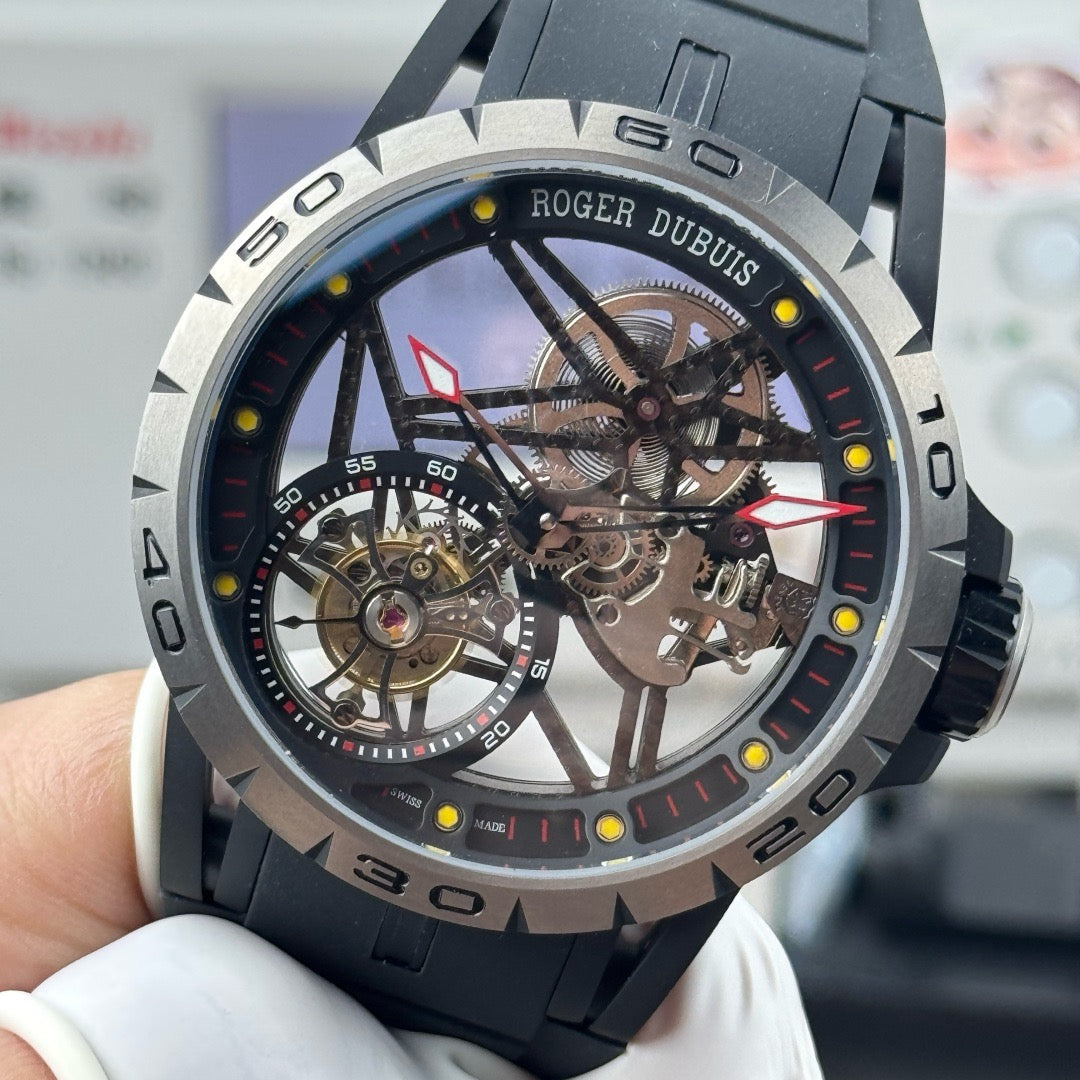 Black and White Watch