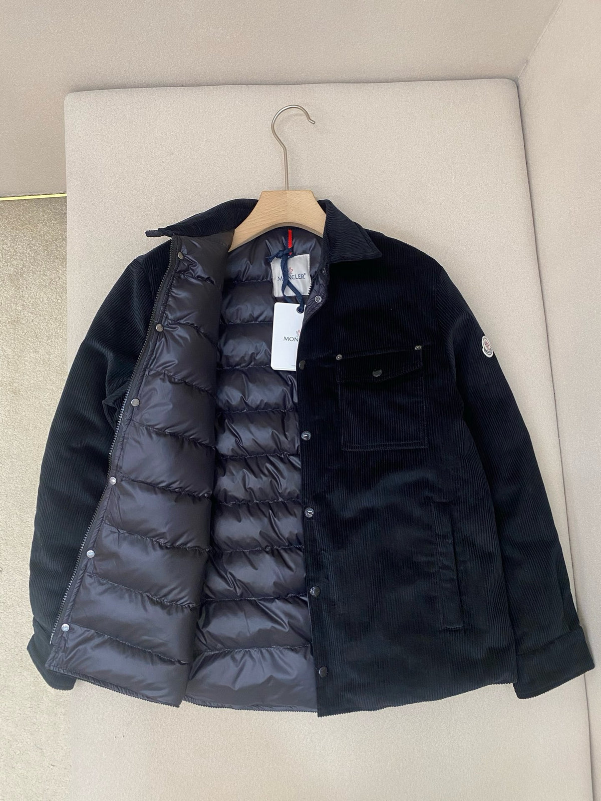 Black and Green Jacket - Size 1 - FashionHype.xyz