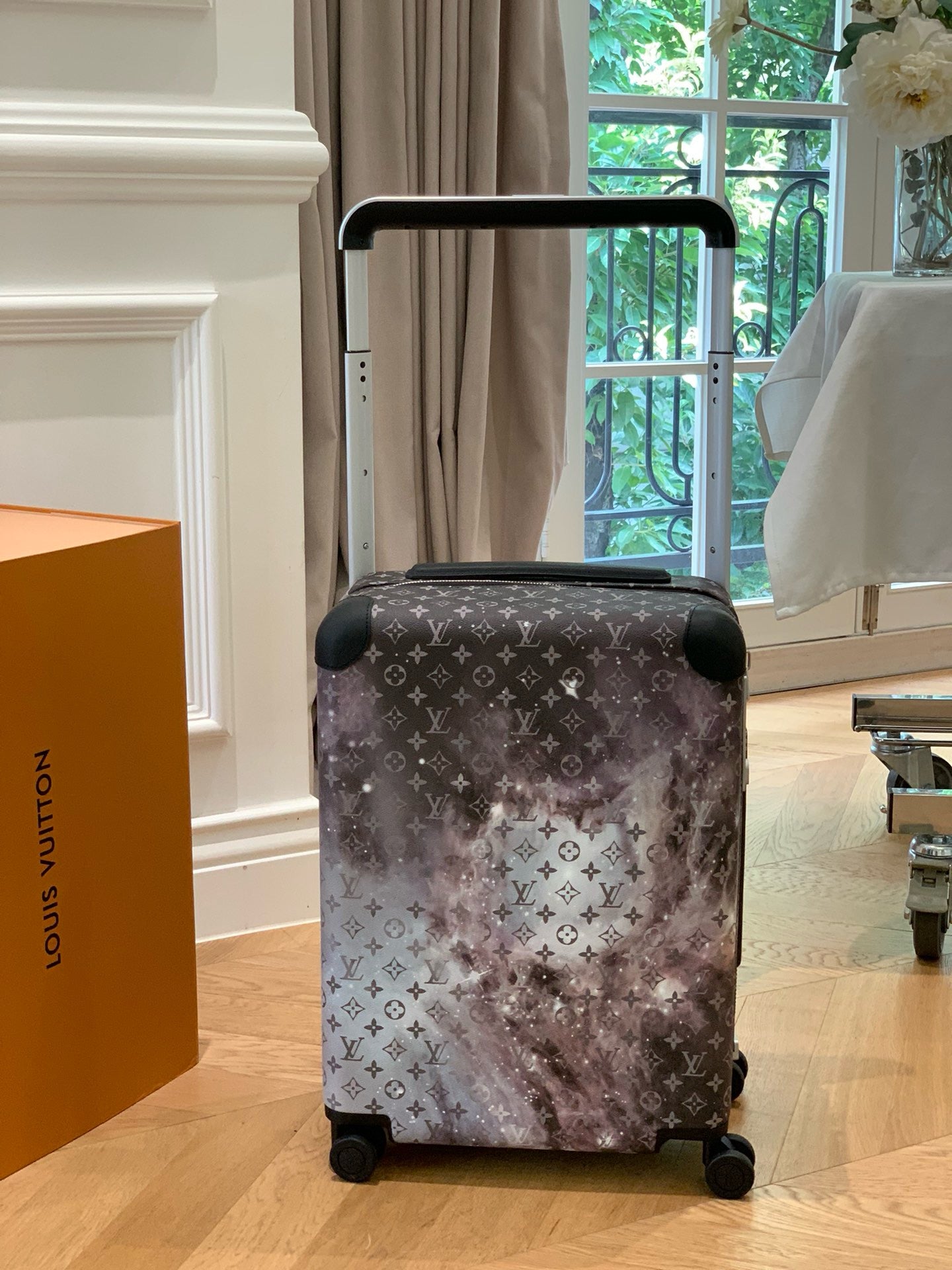 Multi-Colors Suitcase