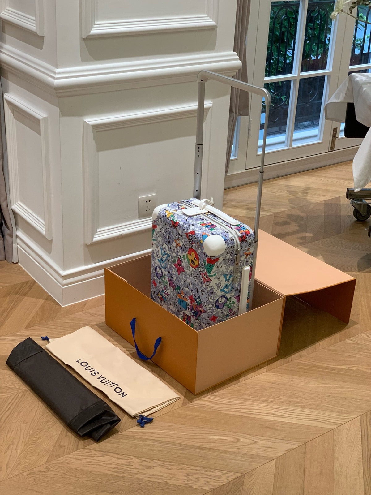 Multi-Colors Suitcase