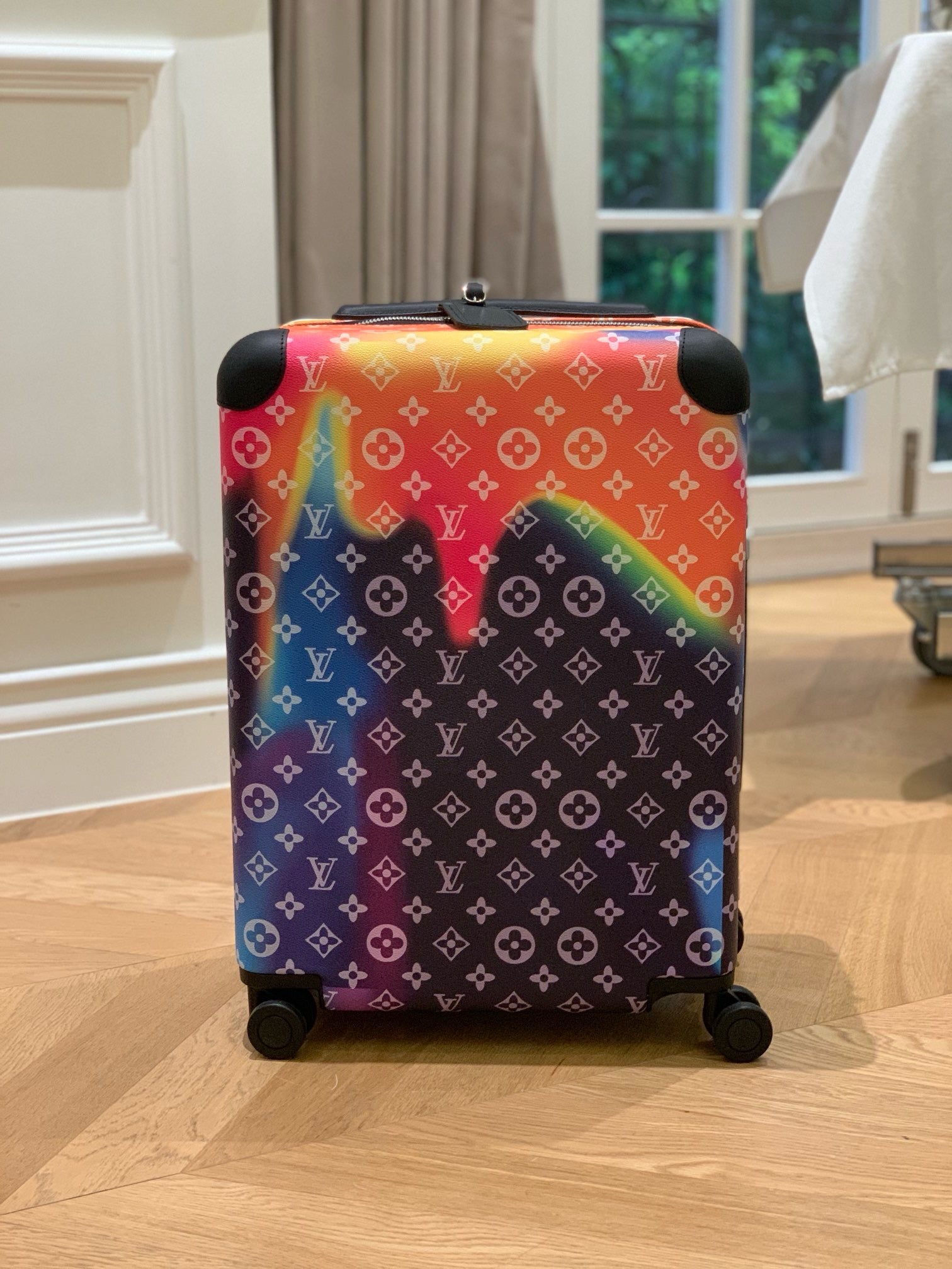 Multi-Colors Suitcase