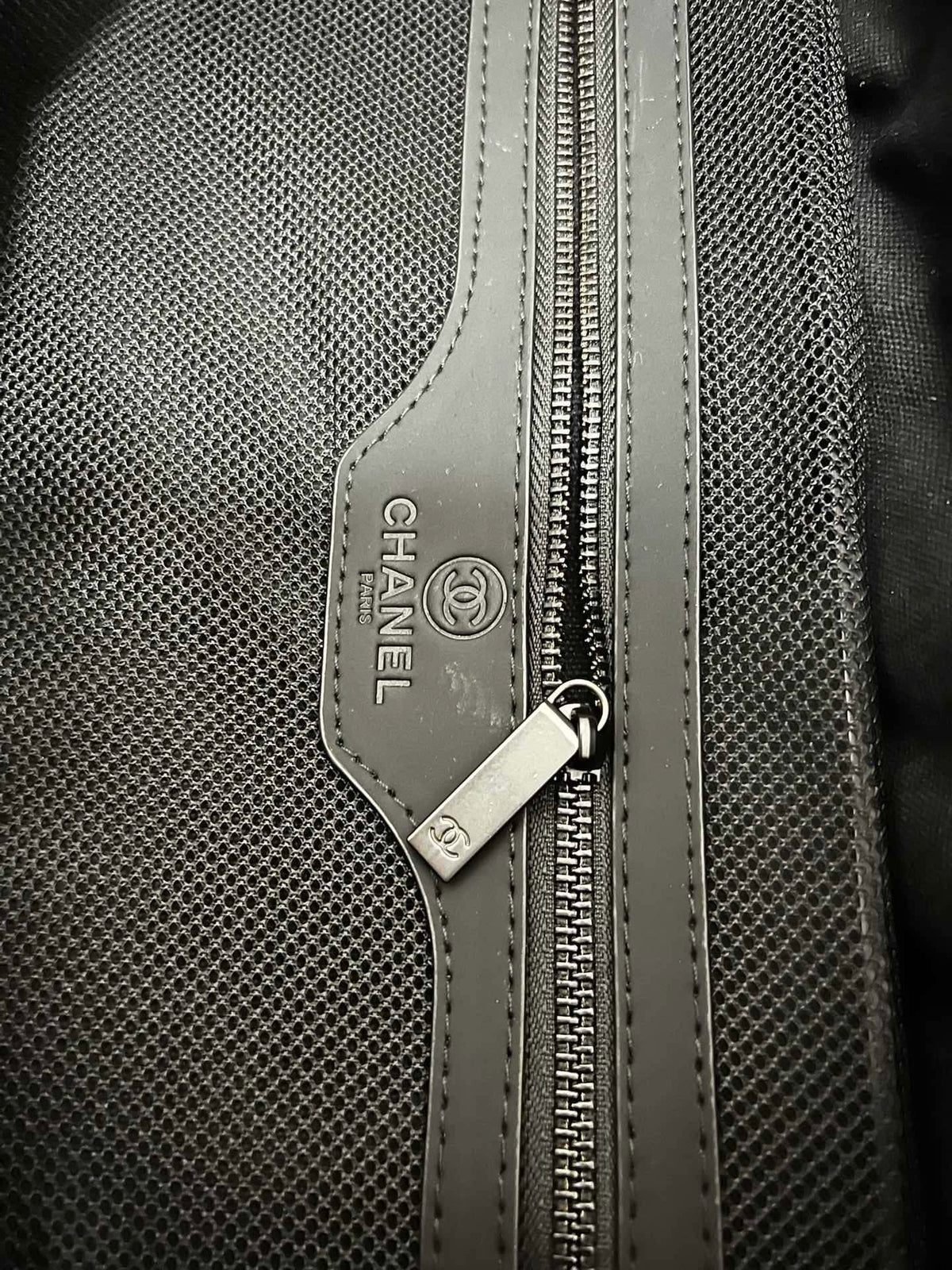 Black and Pink Suitcase - FashionHype.xyz