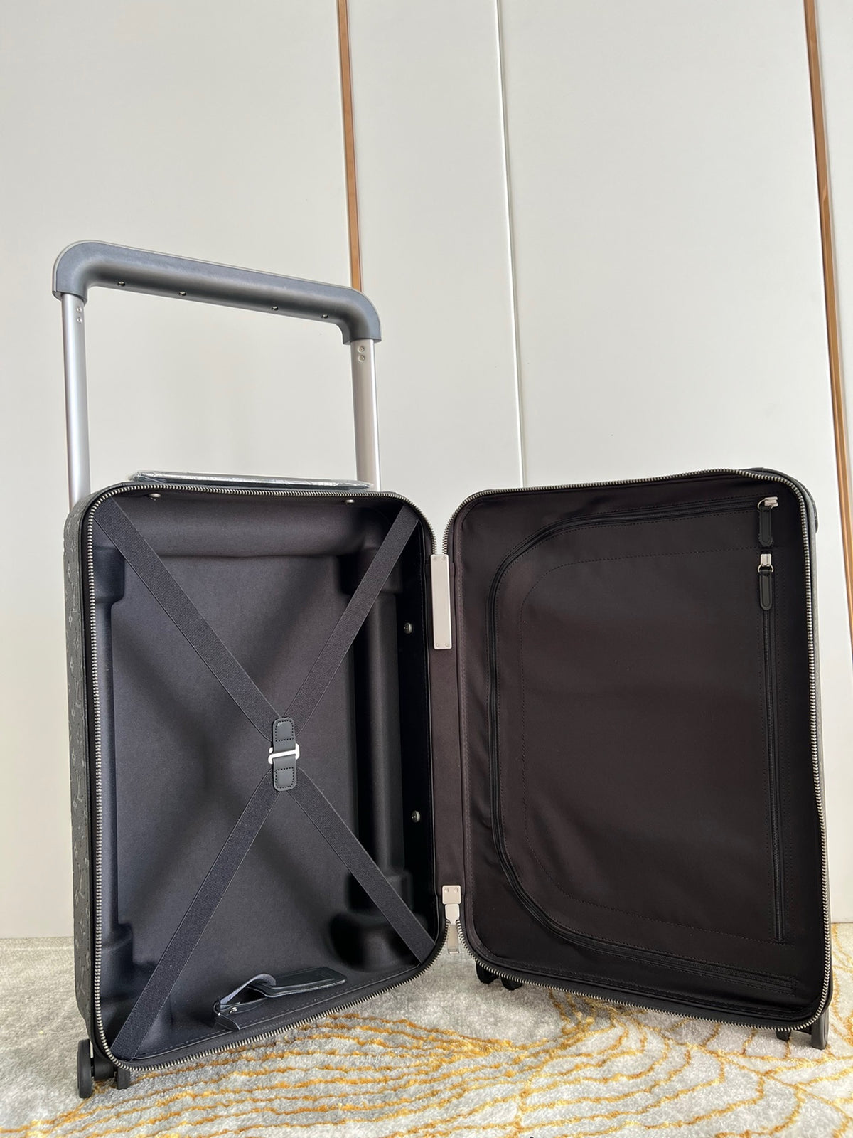 Multi-Colors Suitcase - FashionHype.xyz