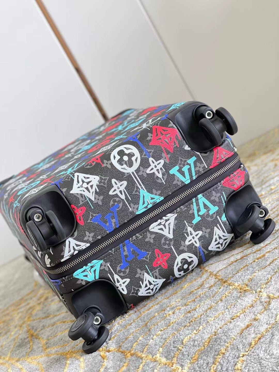 Multi-Colors Suitcase - FashionHype.xyz