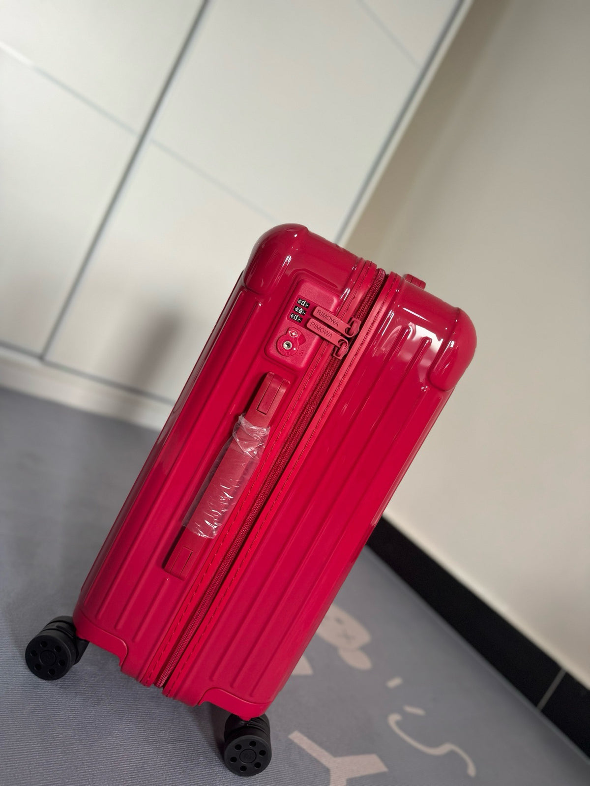 Multi-Colors Suitcase