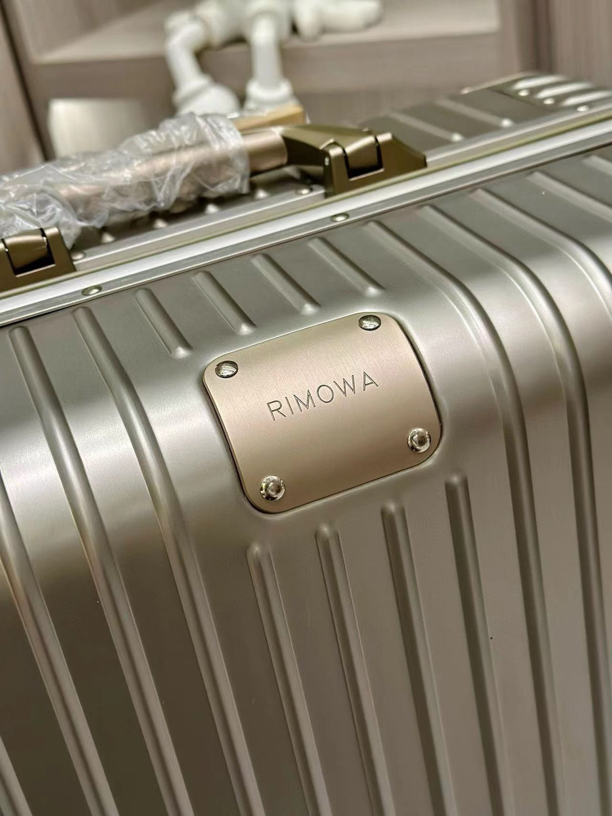 Multi-Colors Suitcase - FashionHype.xyz