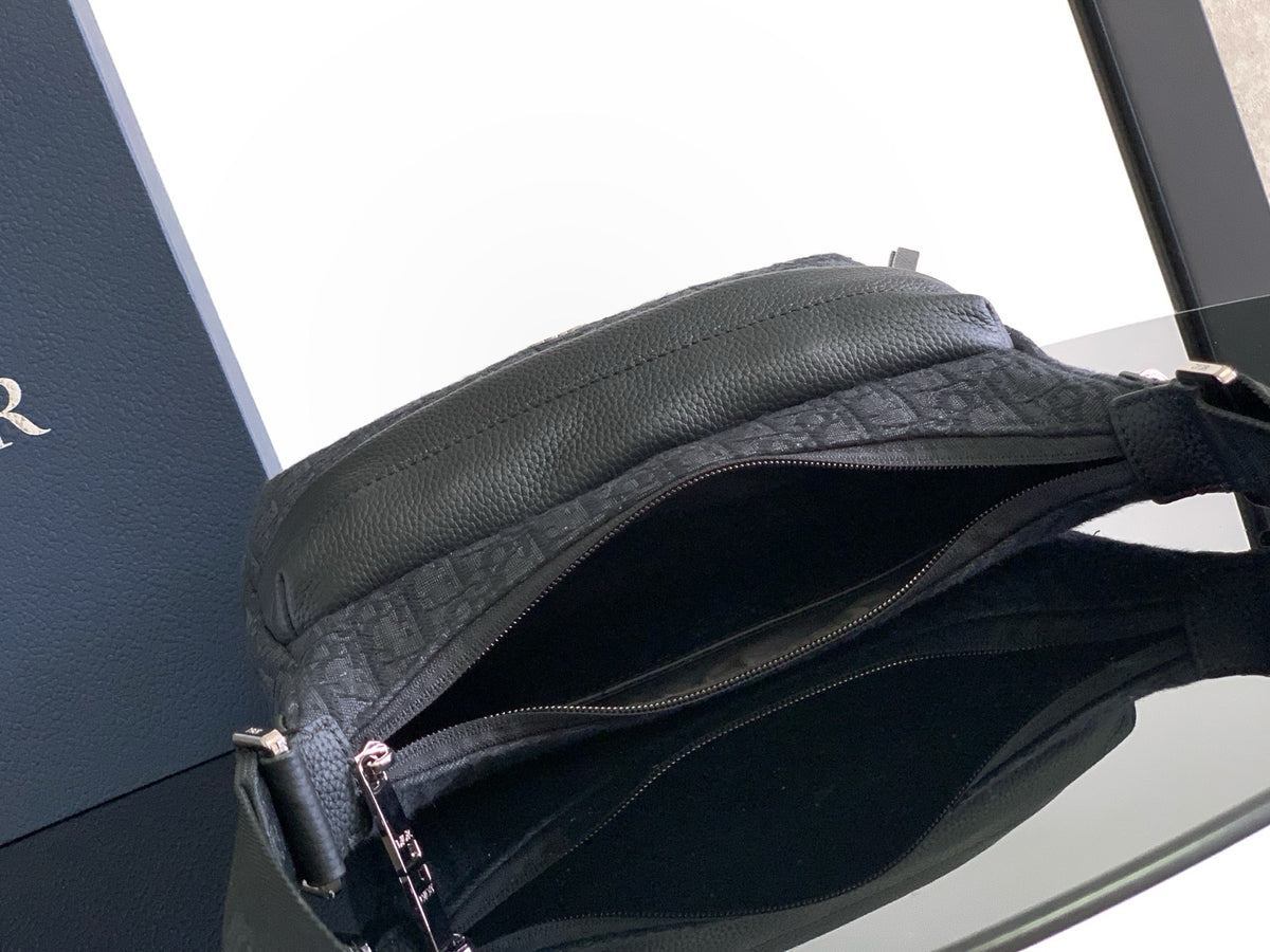 Black and Beige Bag