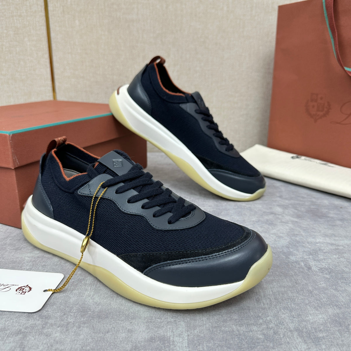 Black Shoes
