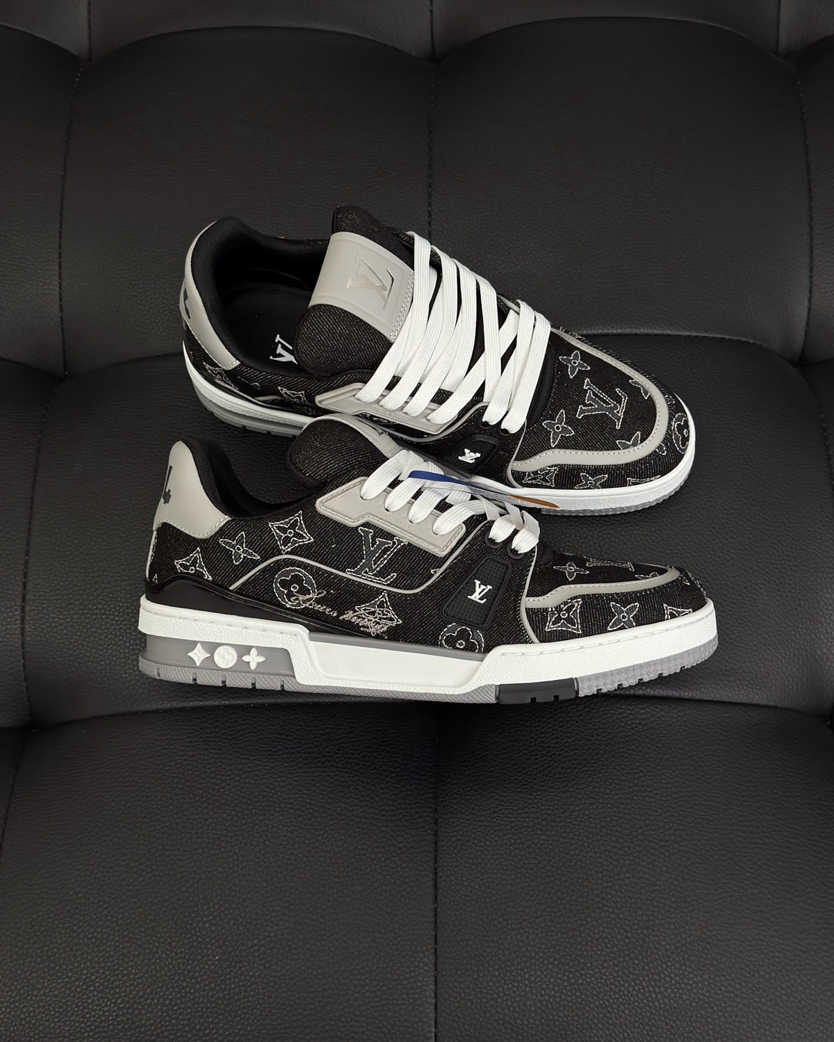 Black white Shoes
